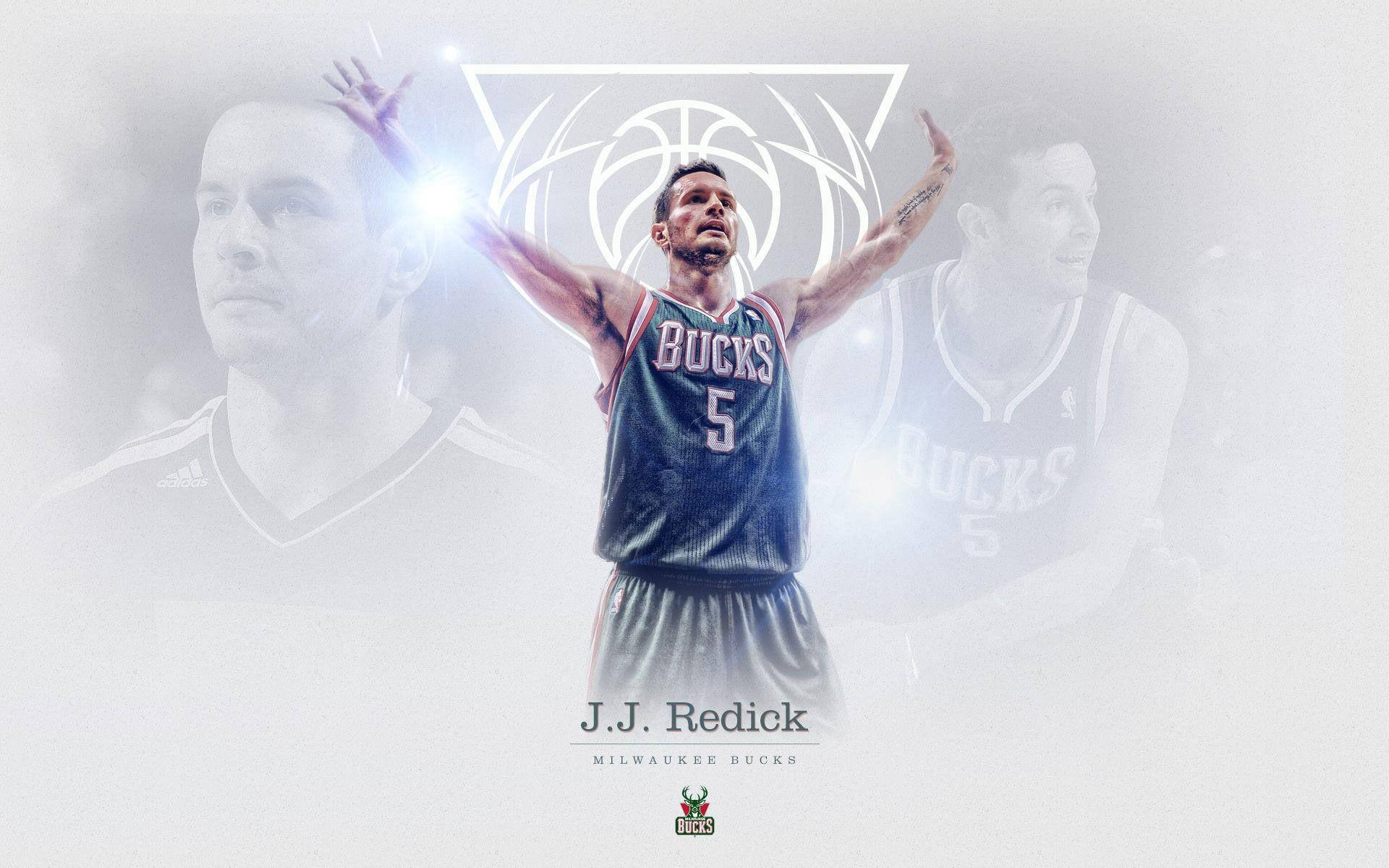 Jj Redick 桌布 壁紙 — J.J. 雷迪克身穿密爾瓦基公鹿隊球衣，高舉雙臂慶祝勝利，背景為發光的白色和褪色的隊友剪影。