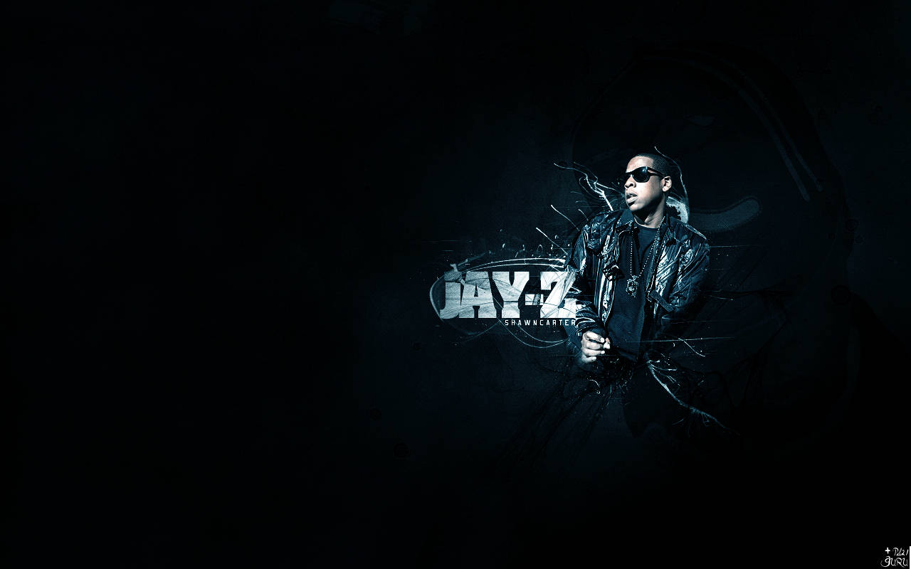 Jay-z 桌布 壁紙 — Jay-Z 站在陰影黑暗中，戴著太陽眼鏡和皮夾克，他的名字在他旁邊發光。