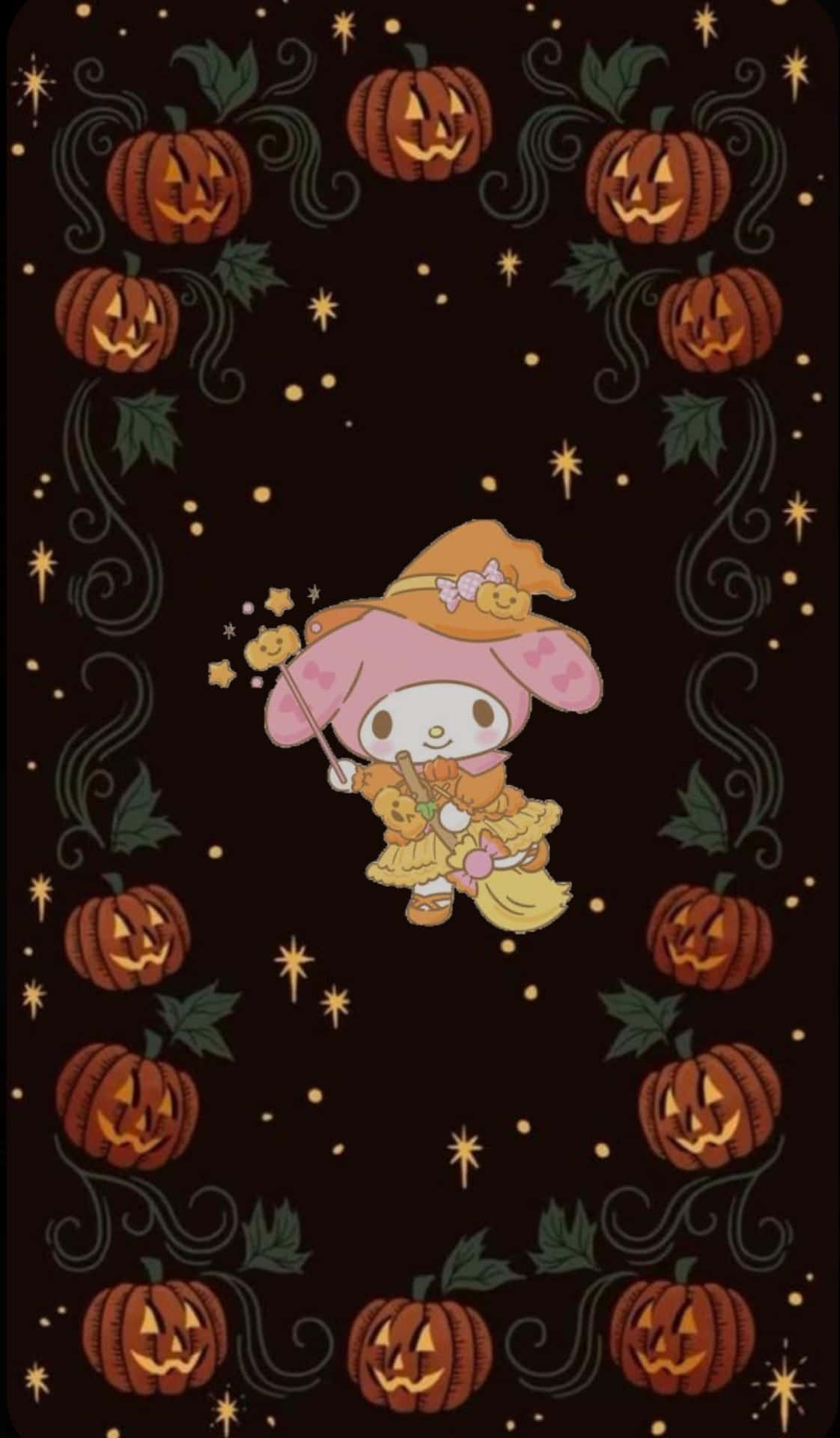  壁紙 — 可愛的粉紅色My Melody打扮成女巫，手持掃帚，在黑暗背景中被南瓜燈和星星環繞。
