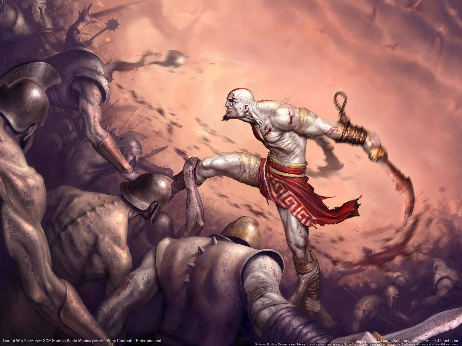 戰神 桌布 壁紙 — Kratos 在塵土飛揚的戰場上與身穿盔甲的敵人戰鬥，披著紅色斗篷，手持鎖鏈刀刃。