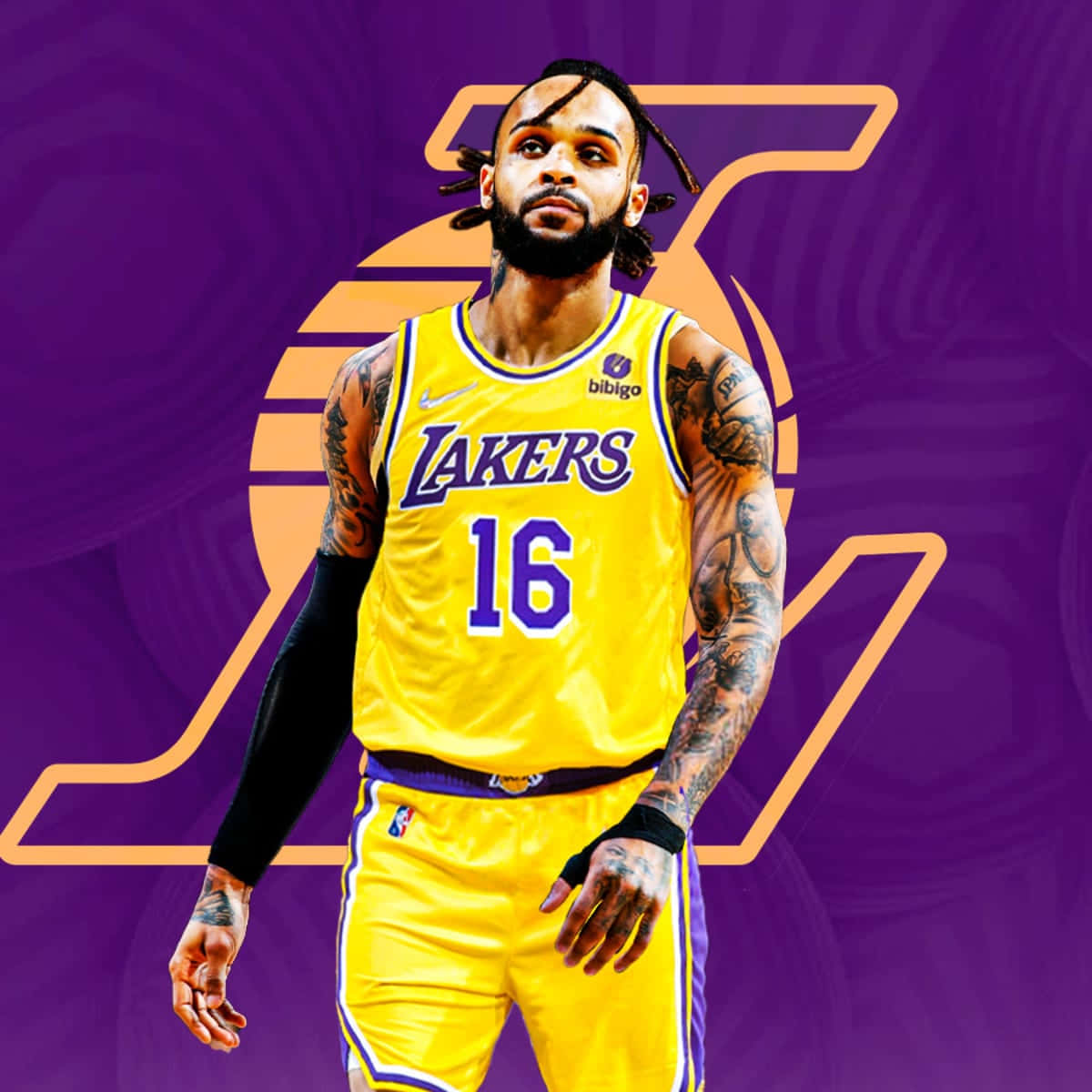 籃球運動員身穿湖人隊16號球衣，帶有刺青和橙色標誌。 — NBA 壁紙