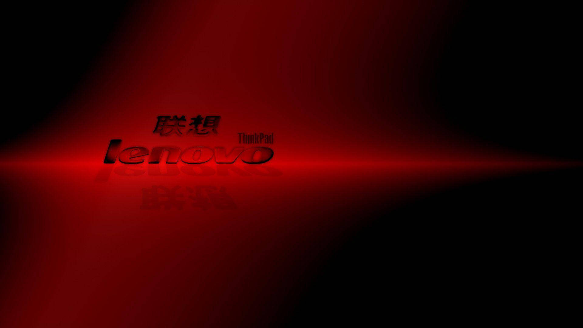 Lenovo ThinkPad 標誌在深色背景上以紅色亮起。