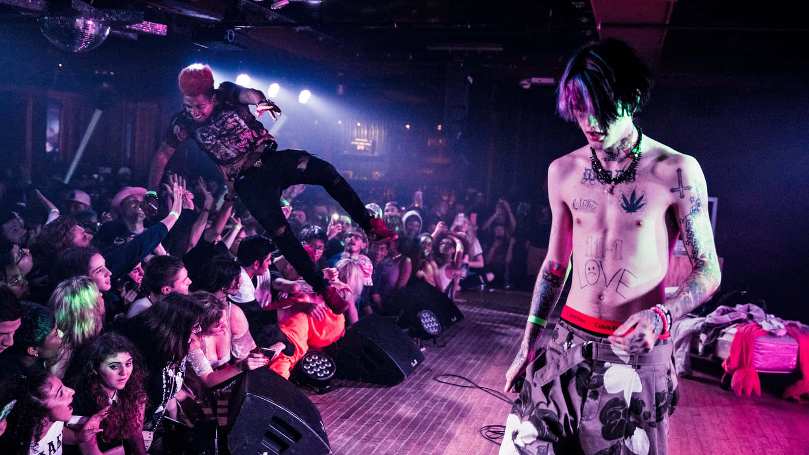 Lil Peep 照片 壁紙