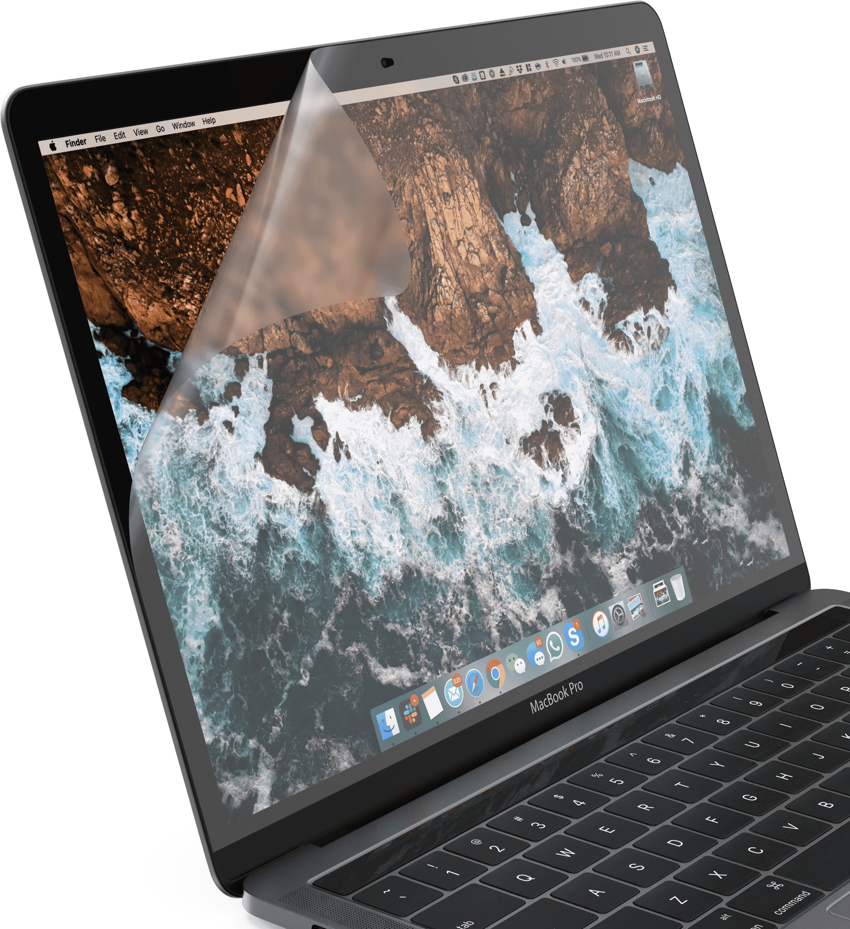 MacBook Pro 螢幕保護貼被揭起，露出海岸桌布。 — Macbook Pro 壁紙