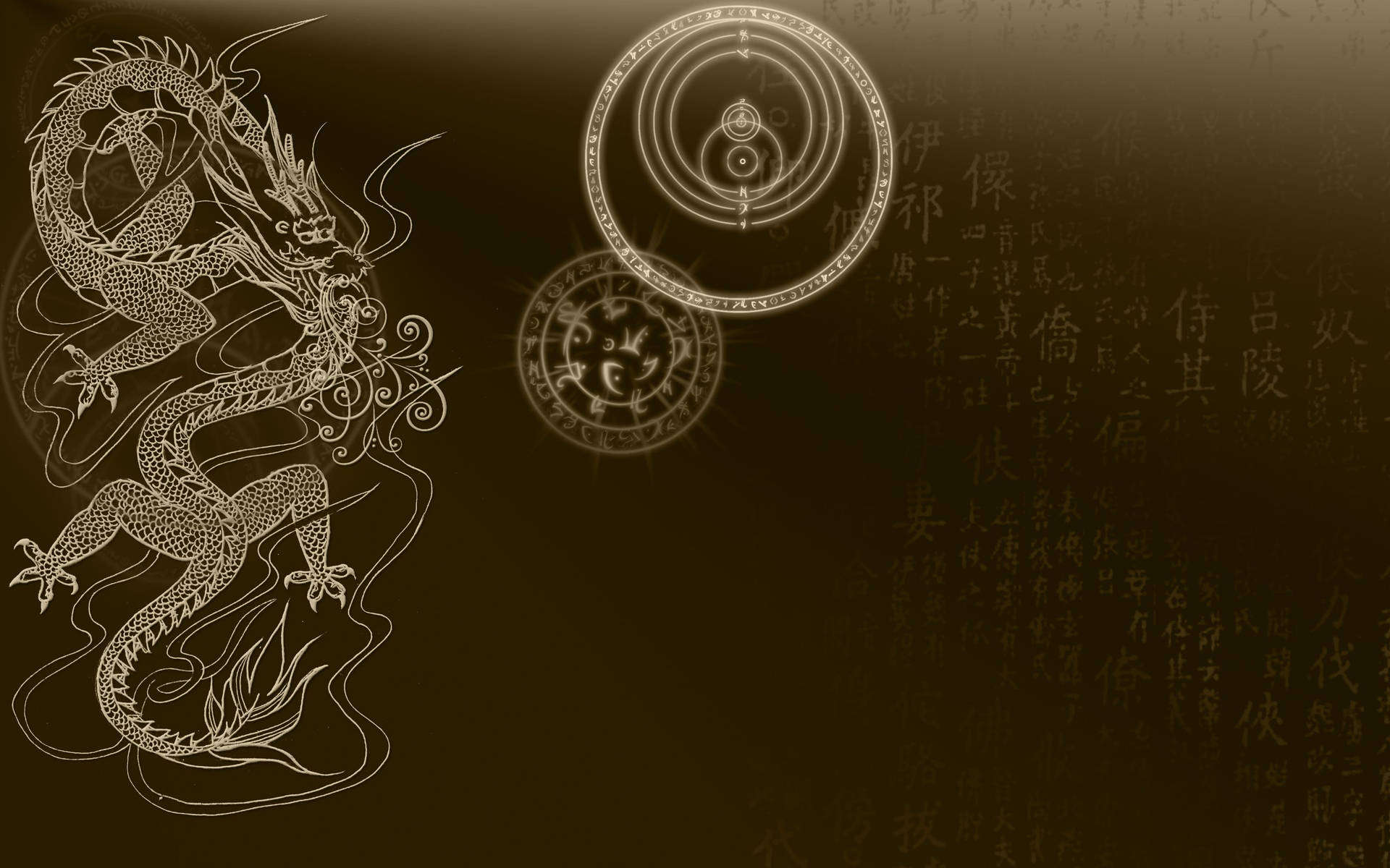 一幅詳細的白色龍插圖，帶有古代中文文字和神秘符號，背景為棕色。 — 日式龍 PC 壁紙