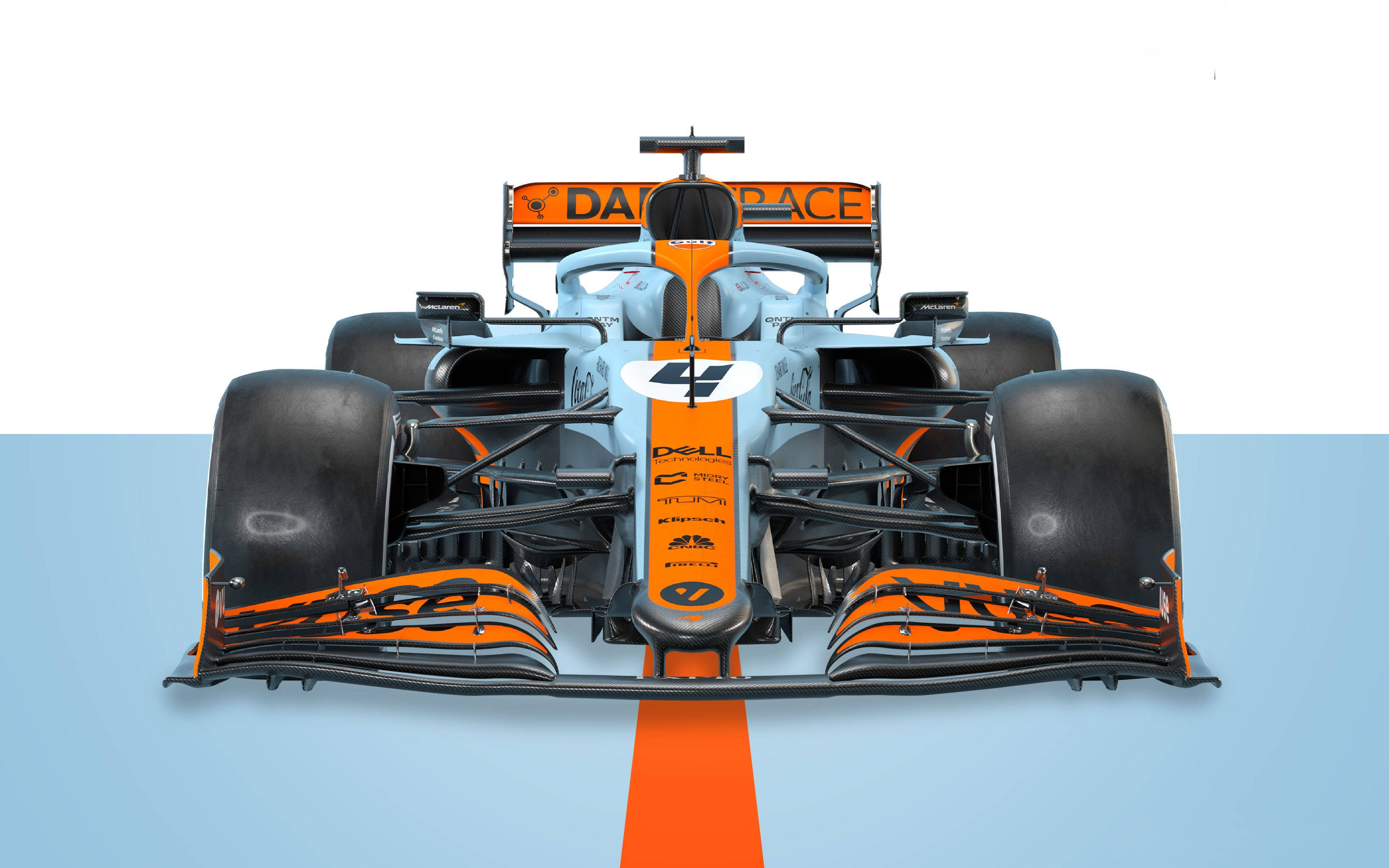 Formula 1 Desktop 桌布 壁紙 — McLaren 一級方程式賽車的前視圖，採用橙色和淺藍色塗裝，背景為藍白分割。