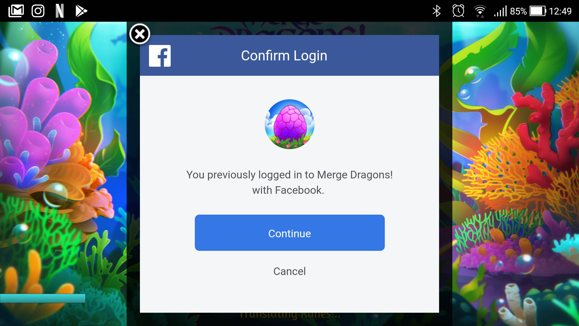 Facebook Login 桌布 壁紙 — Merge Dragons! 遊戲中充滿活力的水下場景，色彩繽紛的珊瑚和置中的 Facebook 登入彈出視窗。