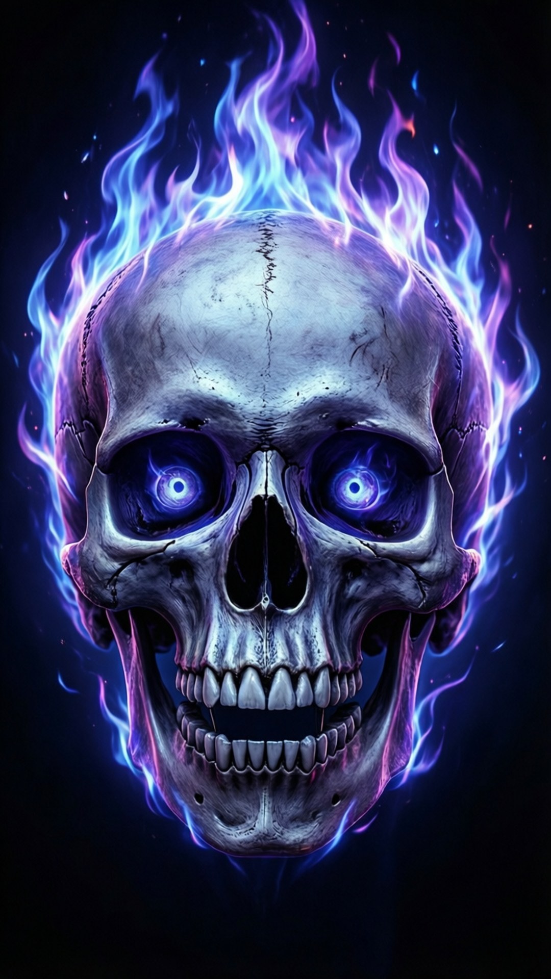 Flaming Skull 壁紙 — 一個金屬骷髏頭，帶有發光的藍色眼睛，被鮮豔的紫色和藍色火焰包圍，背景為深色。