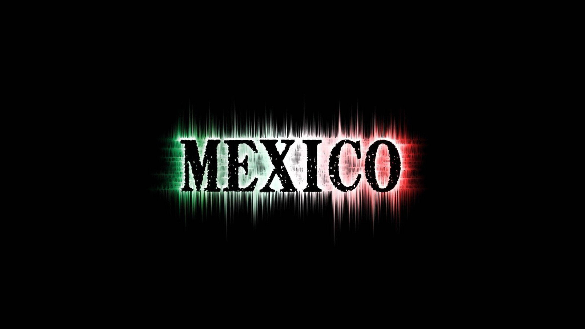 Mexican 桌布 壁紙 — 「MEXICO」一詞在黑色背景上以綠色、白色和紅色的音頻波紋圖案發光。