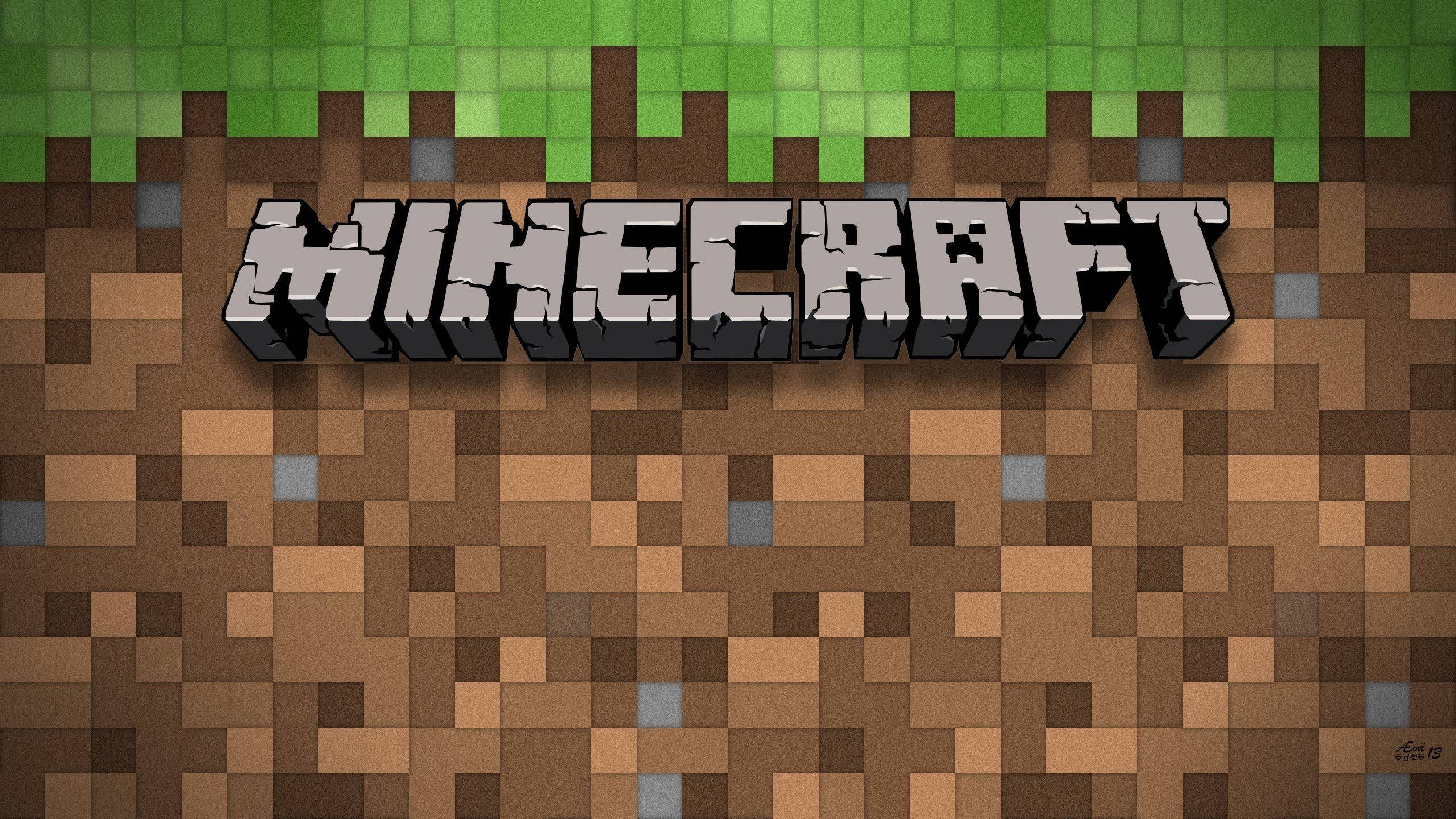 Minecraft Logo 桌布 壁紙 — Minecraft 標誌以方塊狀 3D 字母從像素化的泥土和草地地形中浮現。