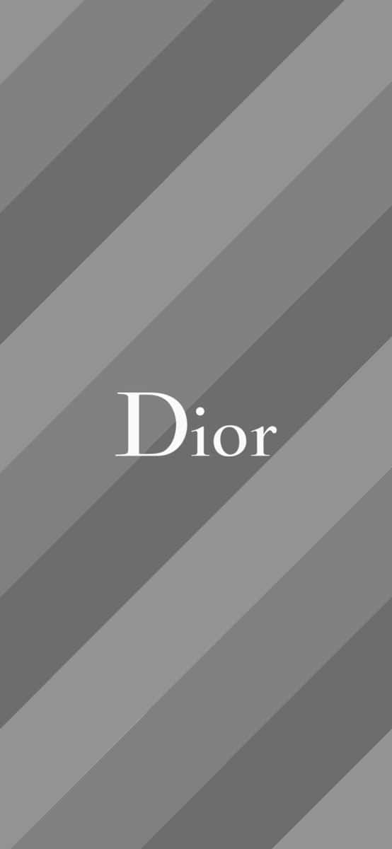  壁紙 — 一款極簡灰色斜紋壁紙，中央以優雅字體呈現白色Dior標誌。