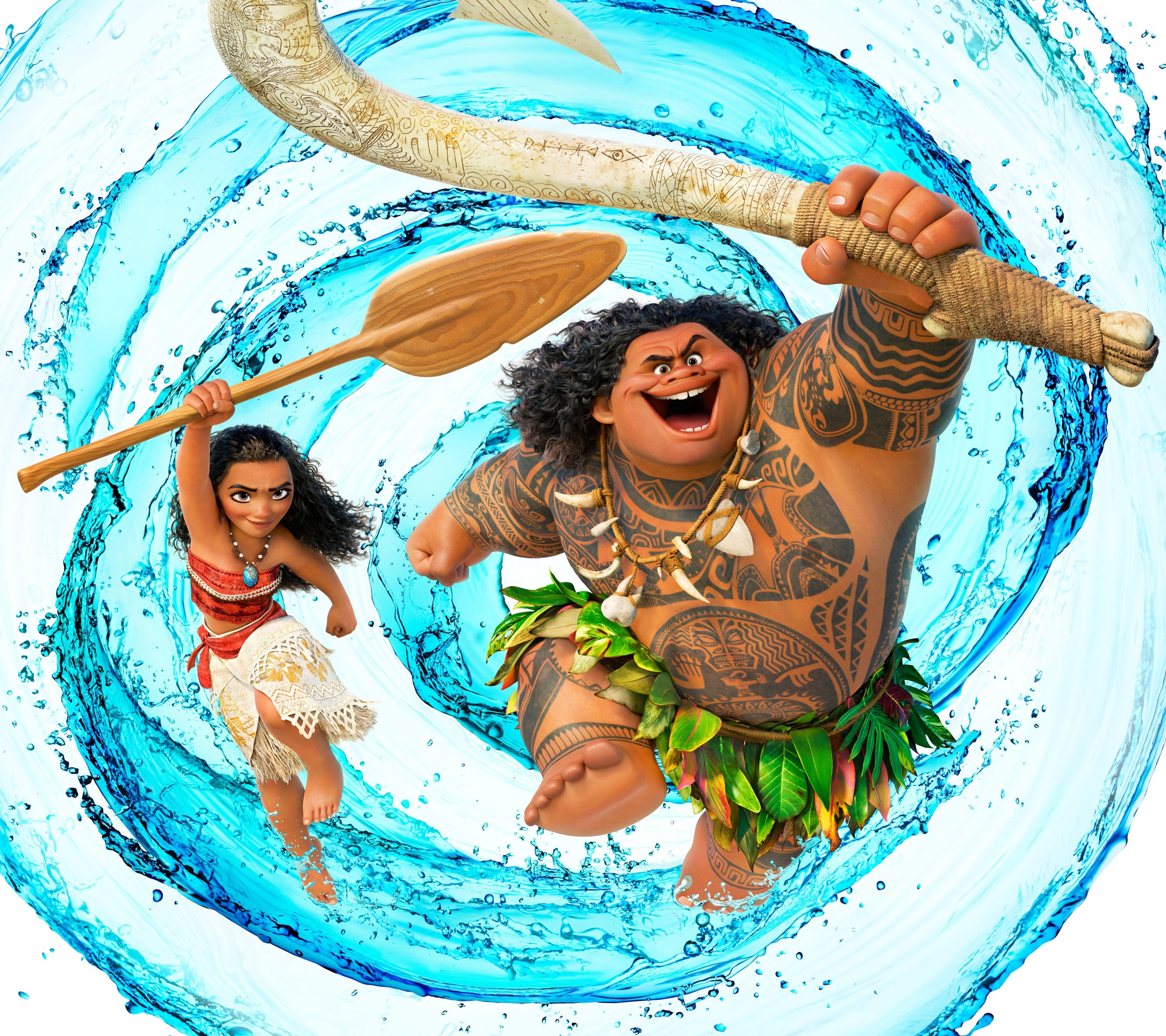 Moana 桌布 壁紙 — Moana 和 Maui 在充滿活力的藍色水漩渦中翱翔，揮舞著他們的標誌性工具，動態十足。