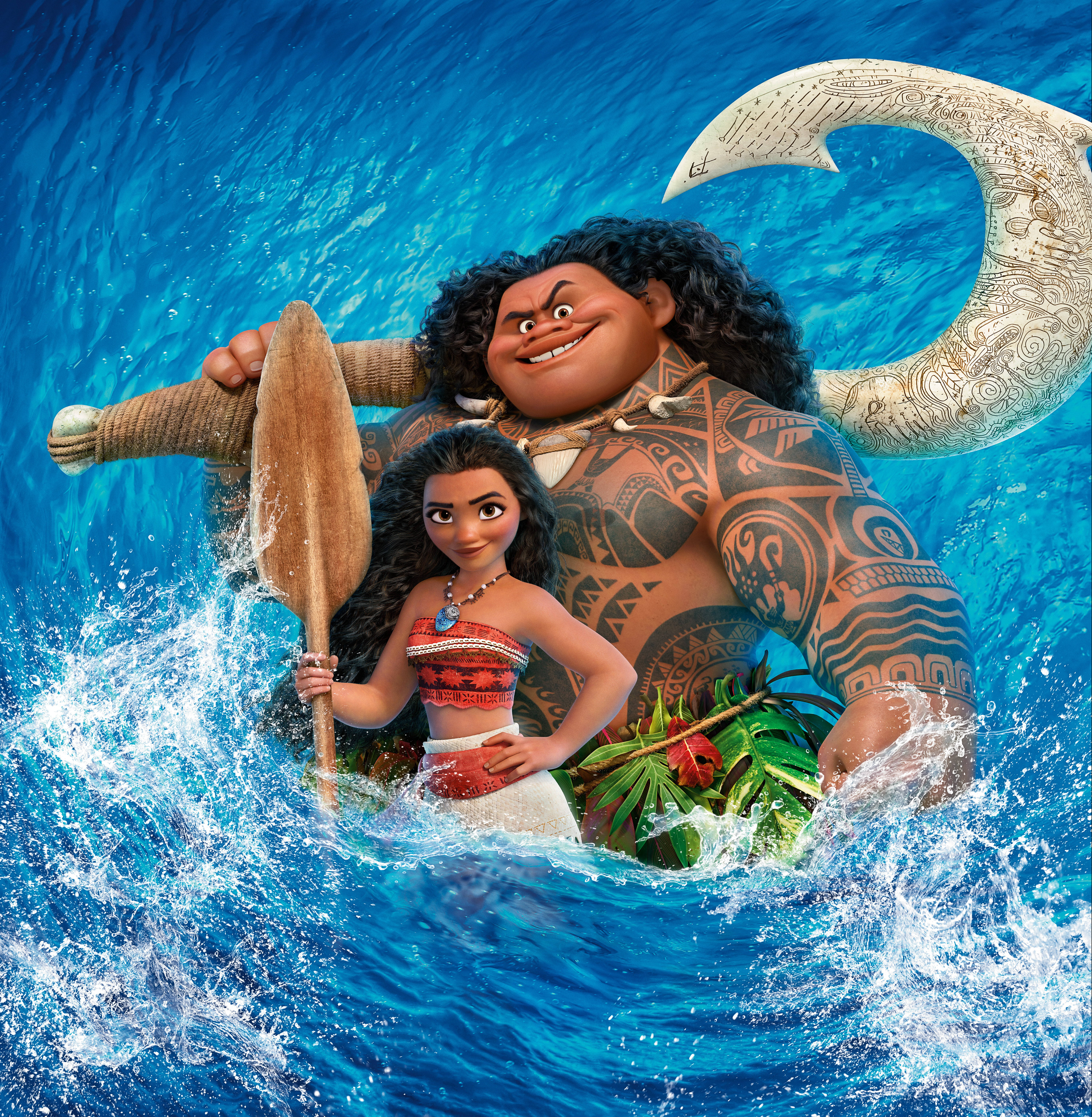 Moana 桌布 壁紙 — Moana 和 Maui 在充滿活力的藍色海洋中乘著巨浪，Maui 的魚鉤在他們上方翱翔。