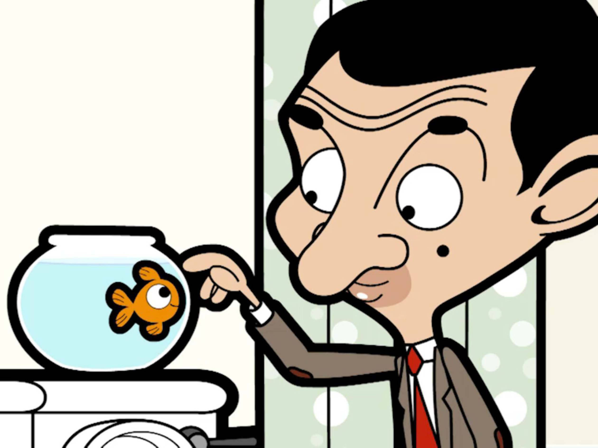豆豆先生 桌布 壁紙 — Mr Bean 以卡通風格指著圓碗中的金魚，表情驚訝。
