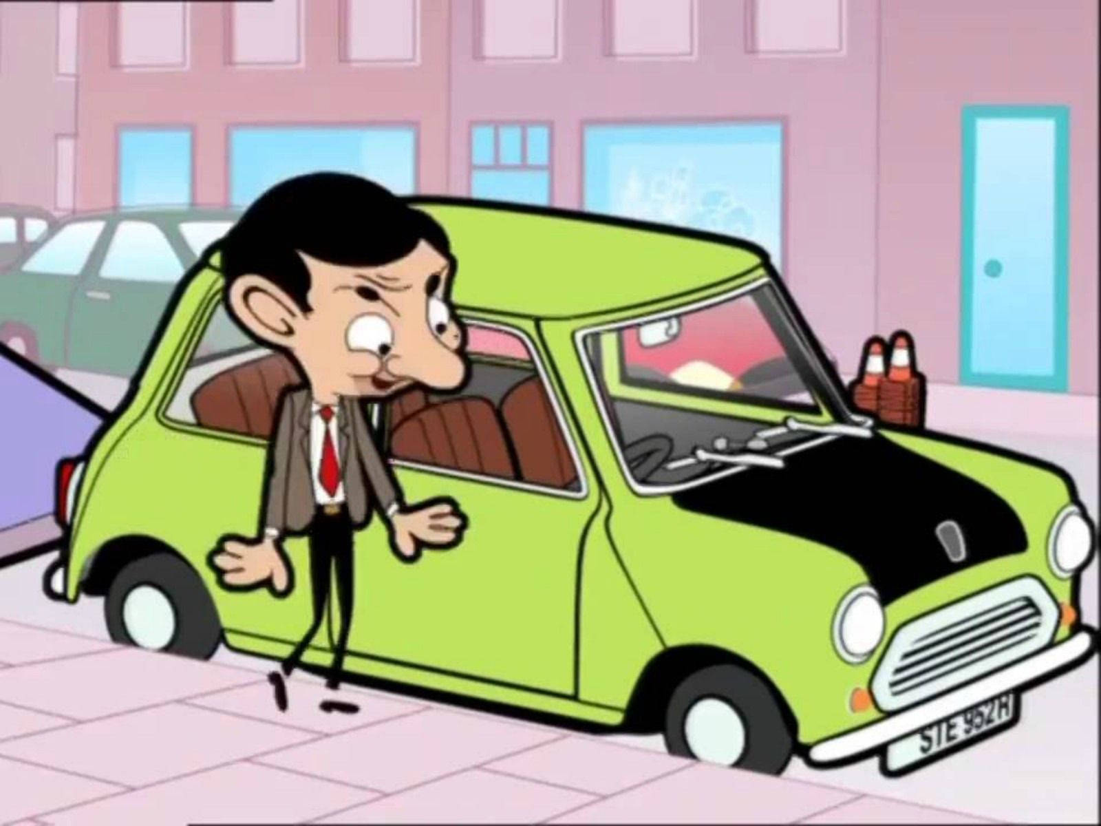 Cartoon 桌布 壁紙 — Mr. Bean 在一輛青檸綠色的Mini Cooper（黑色引擎蓋）旁邊，站在城市街道上，表情驚訝。