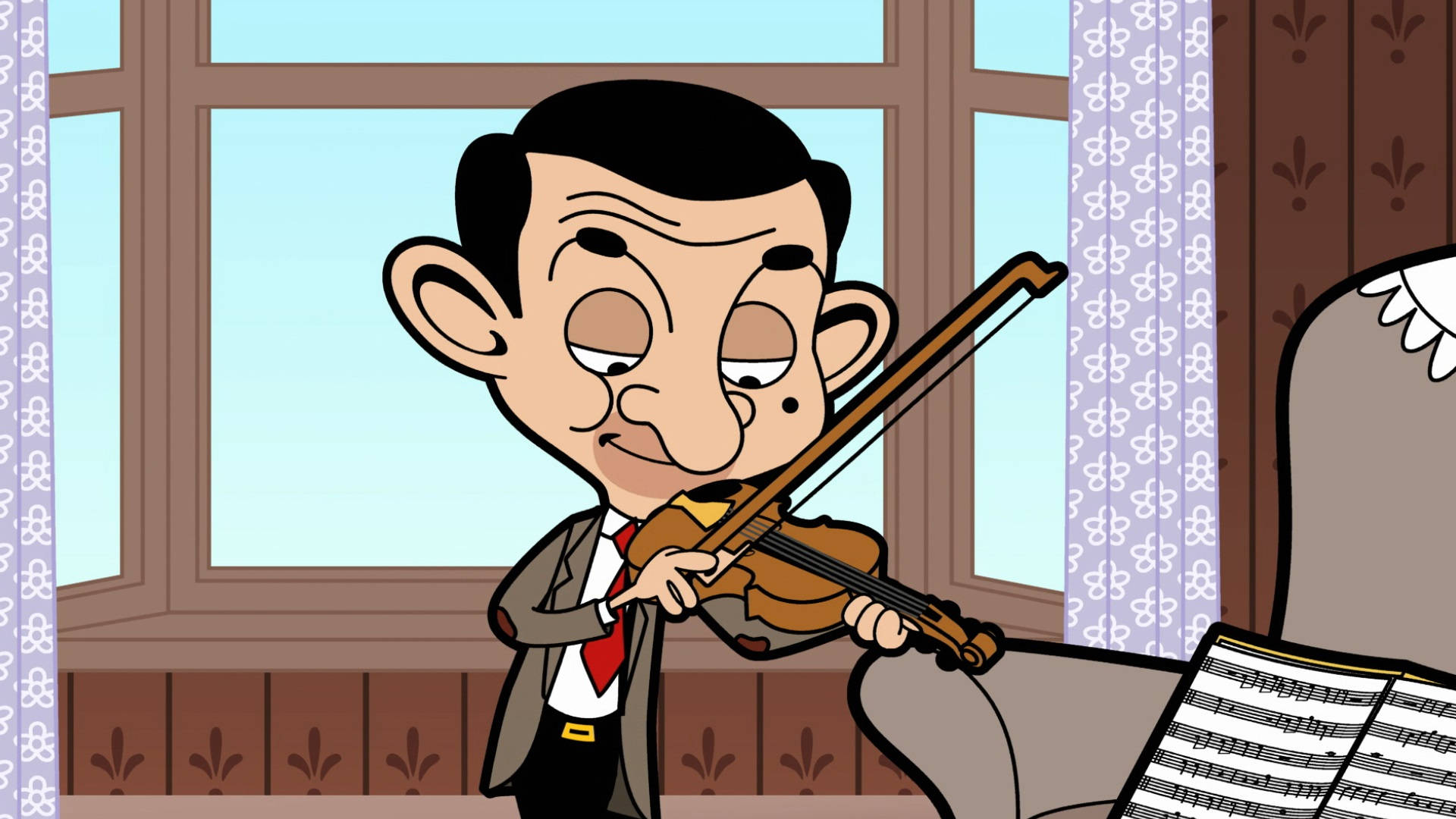 豆豆先生 桌布 壁紙 — Mr Bean 在有圖案窗簾和窗光的房間裡帶著睡意拉小提琴。