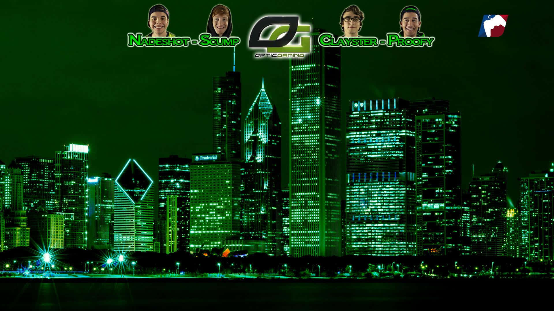 Optic Gaming 桌布 壁紙 — 夜晚霓虹綠燈照亮城市天際線，發光的摩天大樓和上方的遊戲團隊標誌。