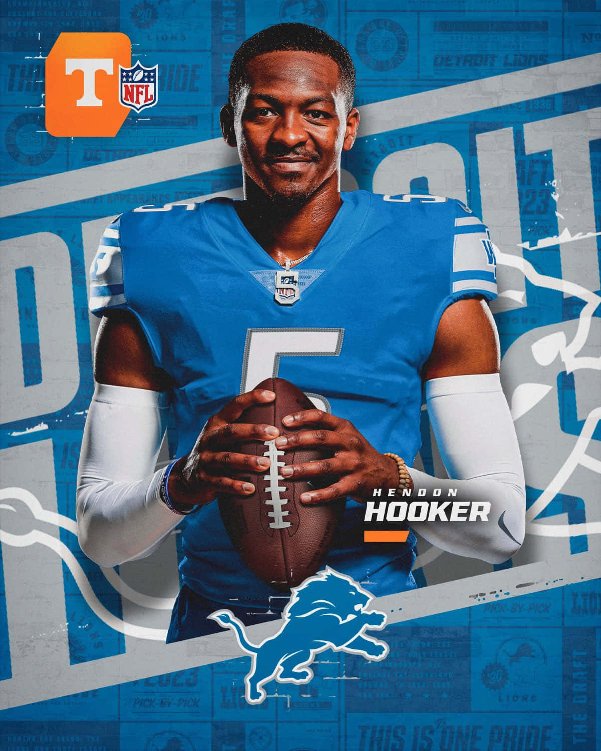  壁紙 — NFL四分衛Hendon Hooker身穿底特律獅子隊藍色球衣，在圖形運動主題背景前手持橄欖球。
