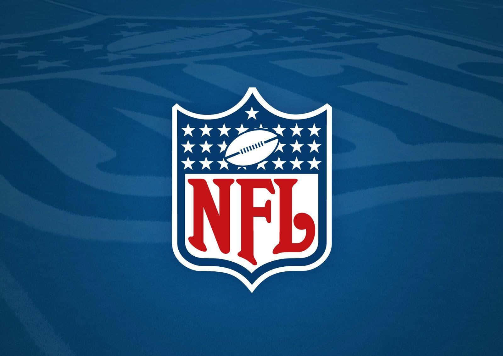 NFL 桌布 壁紙 — NFL 標誌居中放置在帶有微妙星星圖案的紋理藍色背景上。