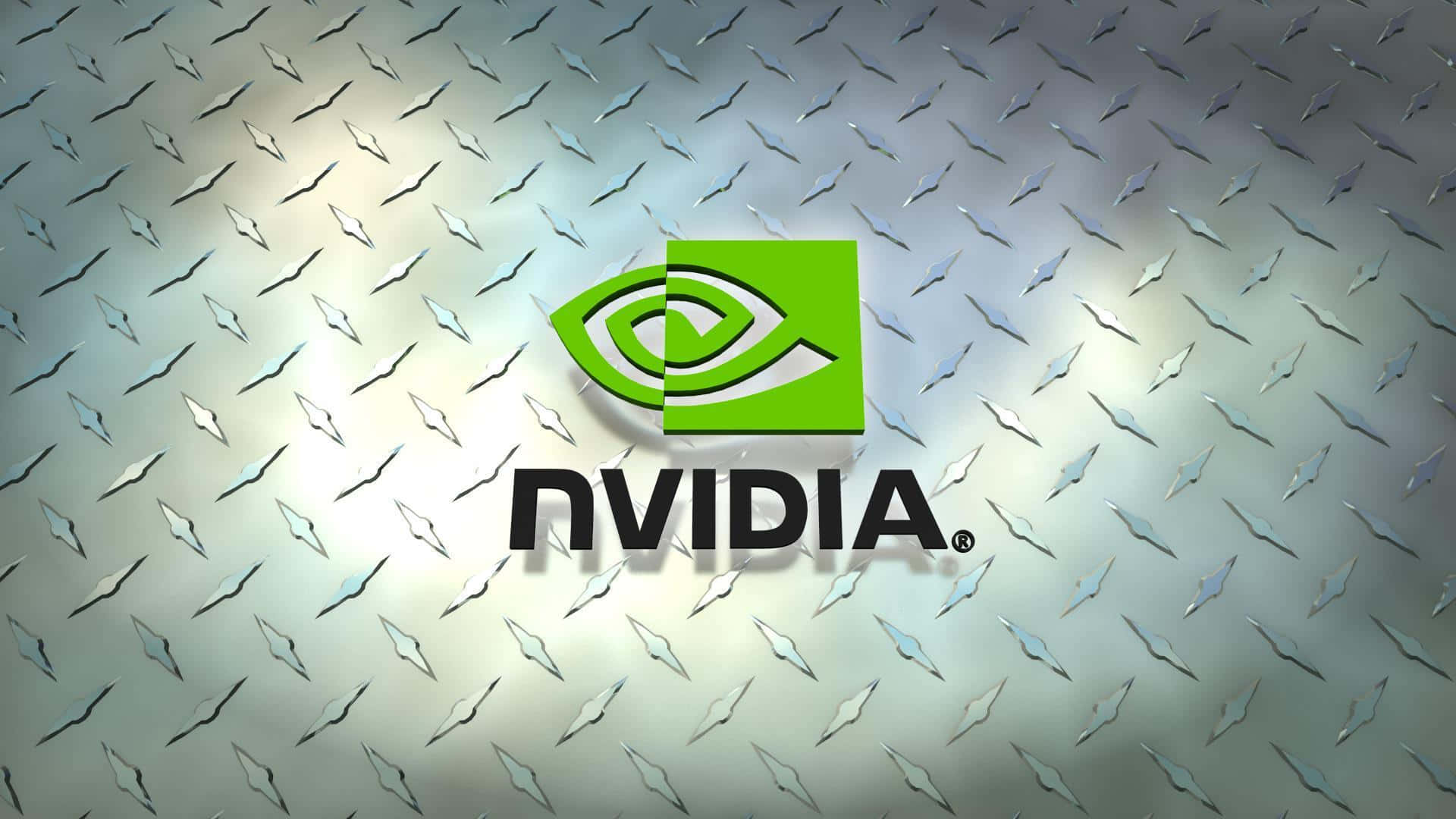 nvidia 桌布 壁紙 — Nvidia 標誌以綠色和黑色為中心，位於金屬鑽石板背景上，帶有聚光燈效果。