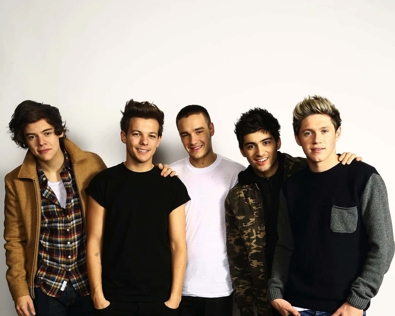 One Direction 白色背景筆電 壁紙