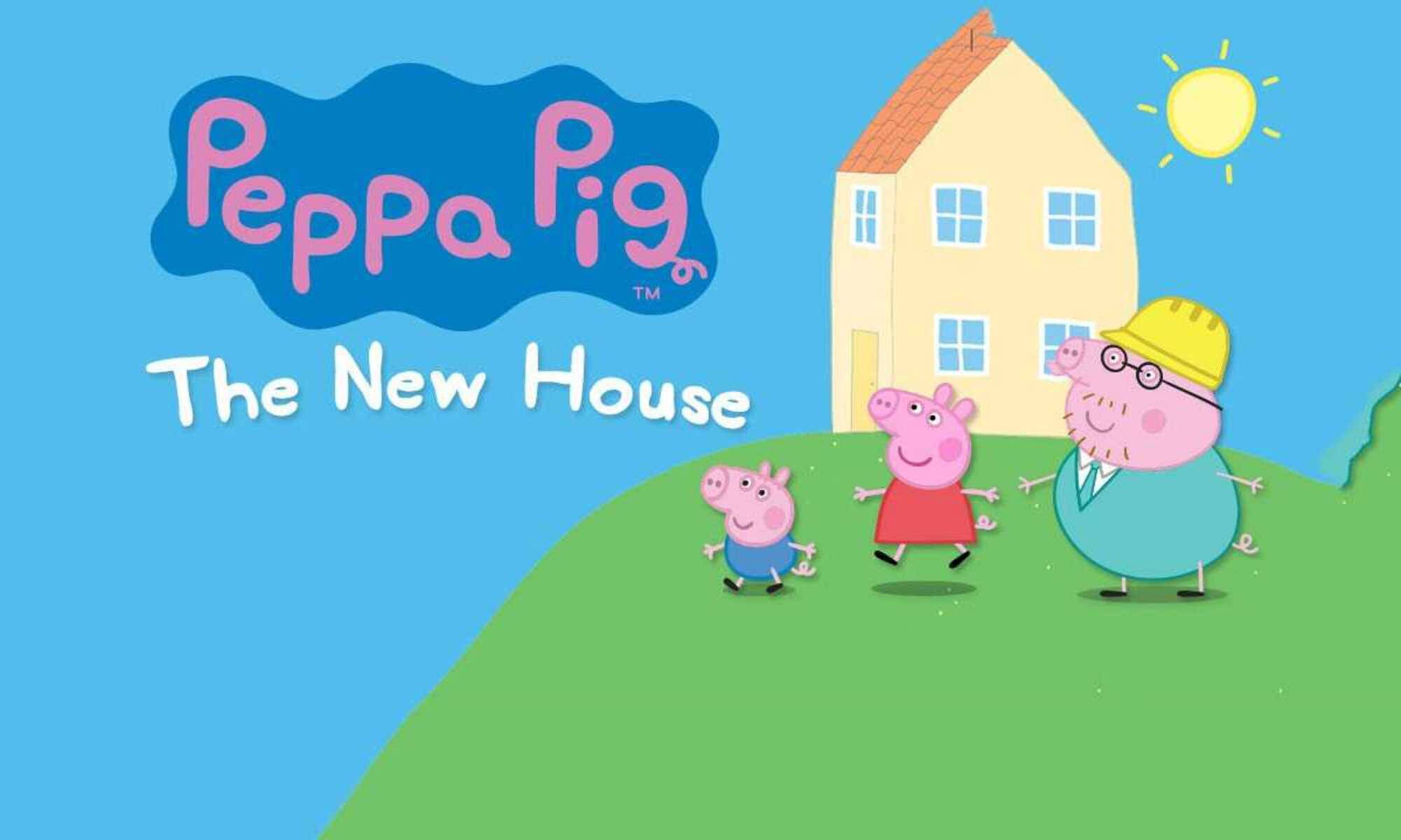 Peppa 桌布 壁紙 — Peppa Pig 和家人站在綠色山丘上微笑，靠近他們的新黃色房子，在明亮的藍天和陽光下。