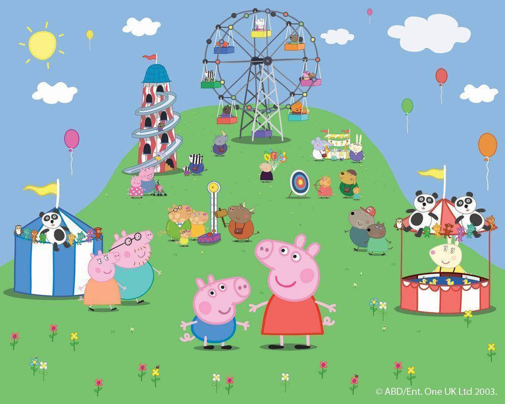 Peppa Pig 和朋友們在一個充滿歡樂的遊樂園裡，有遊樂設施和氣球。 — 佩佩豬 GIF 壁紙