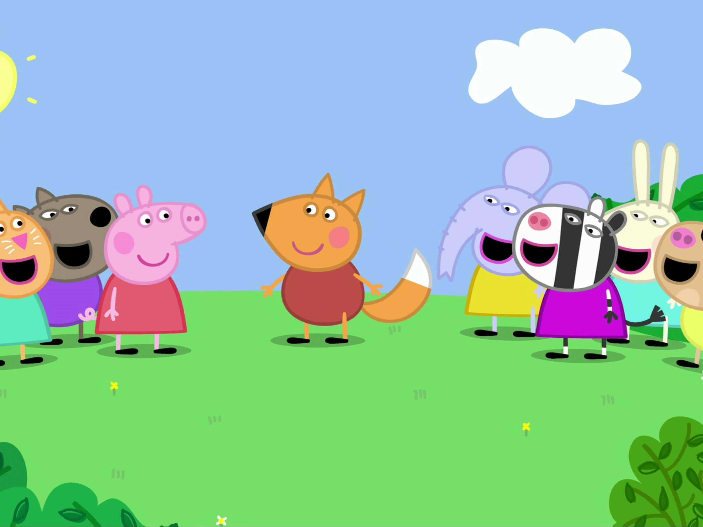 Freddy Fox 桌布 壁紙 — Peppa Pig 和朋友們聚集在陽光明媚的草地上，藍天白雲，綠草如茵。