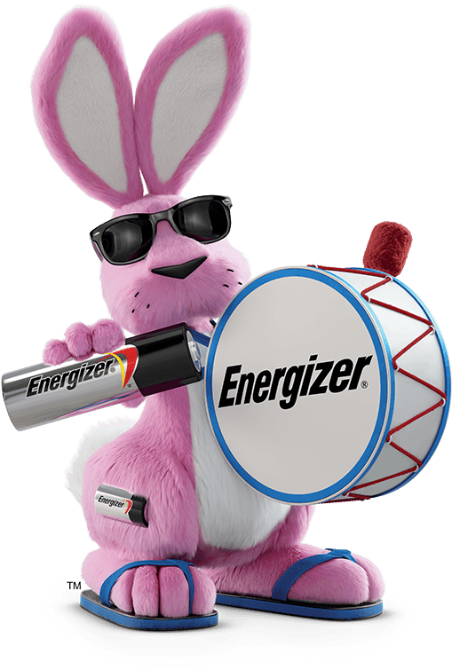 粉紅色兔子吉祥物拿著Energizer電池和鼓，戴著太陽眼鏡和涼鞋。 — 3D 壁紙