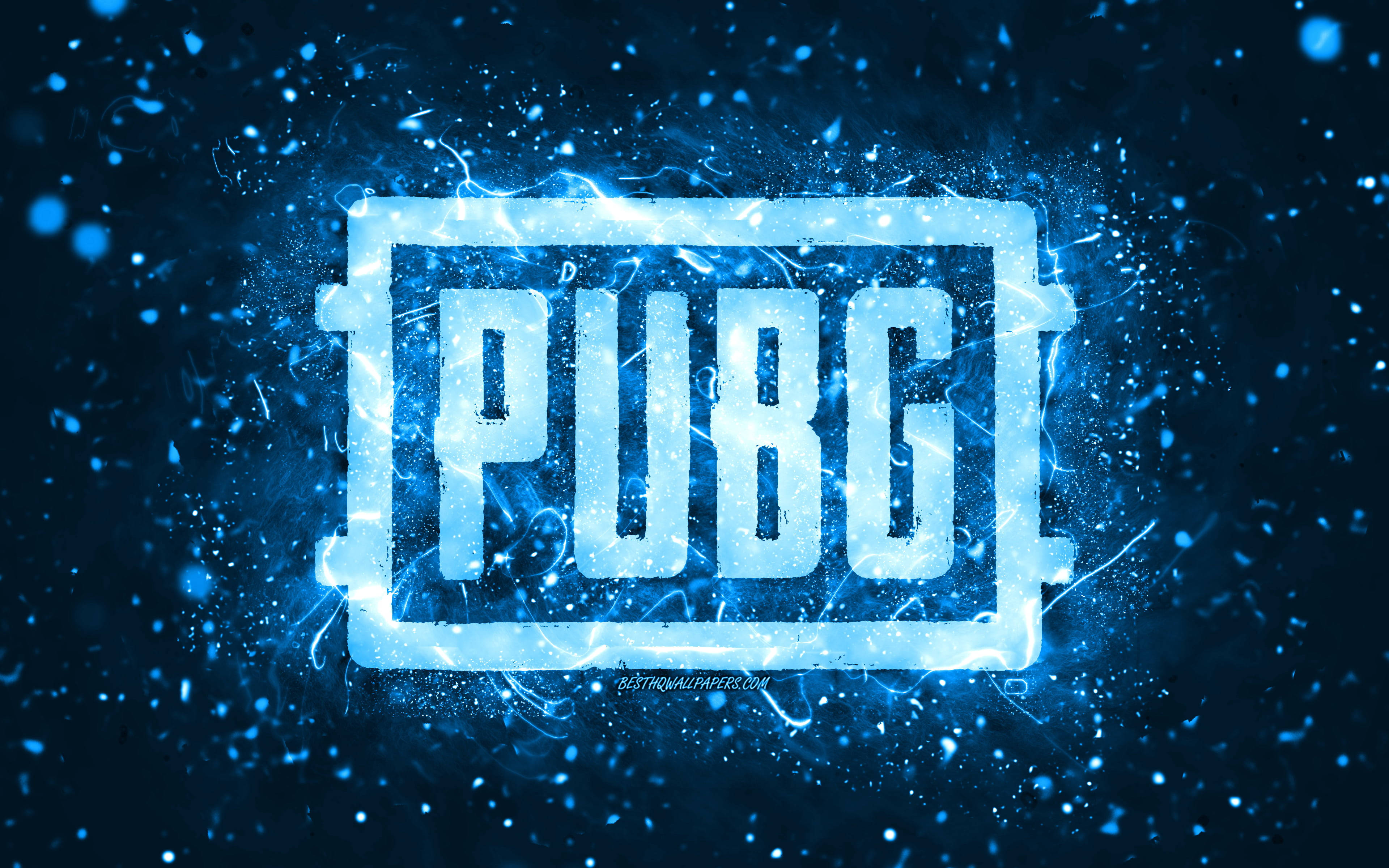 Pubg Logo 桌布 壁紙 — PUBG 標誌在充滿閃爍粒子的黑暗宇宙背景下，發出電光藍色的能量光芒。