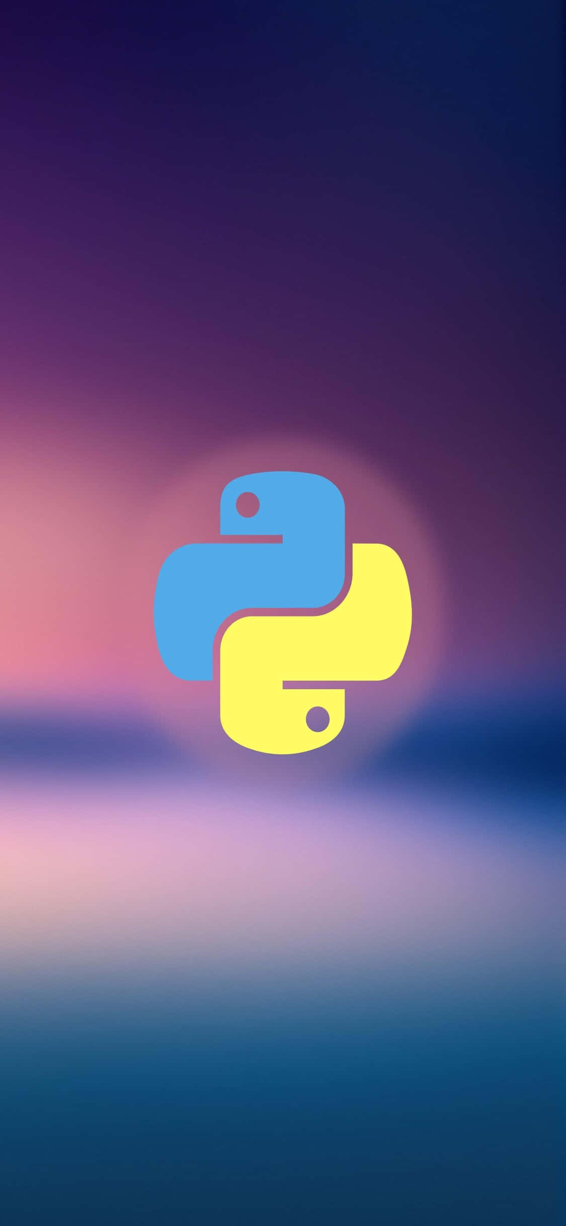 程式設計 桌布 壁紙 — Python 標誌在紫色、粉紅色和藍色的柔和漸變天空中發光。