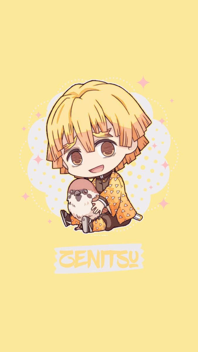 Zenitsu 桌布 壁紙 — Q版動漫角色善逸，金髮棕眼，在柔和的黃色背景上抱著一隻帶有閃光的小毛絨生物。