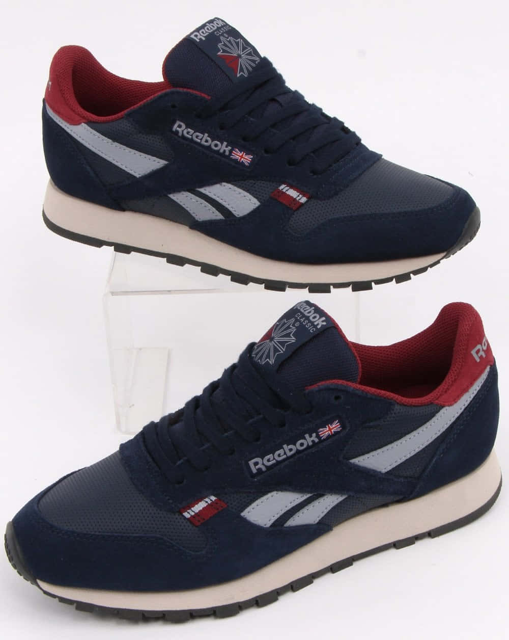Reebok Classic Leather 海軍藍 壁紙