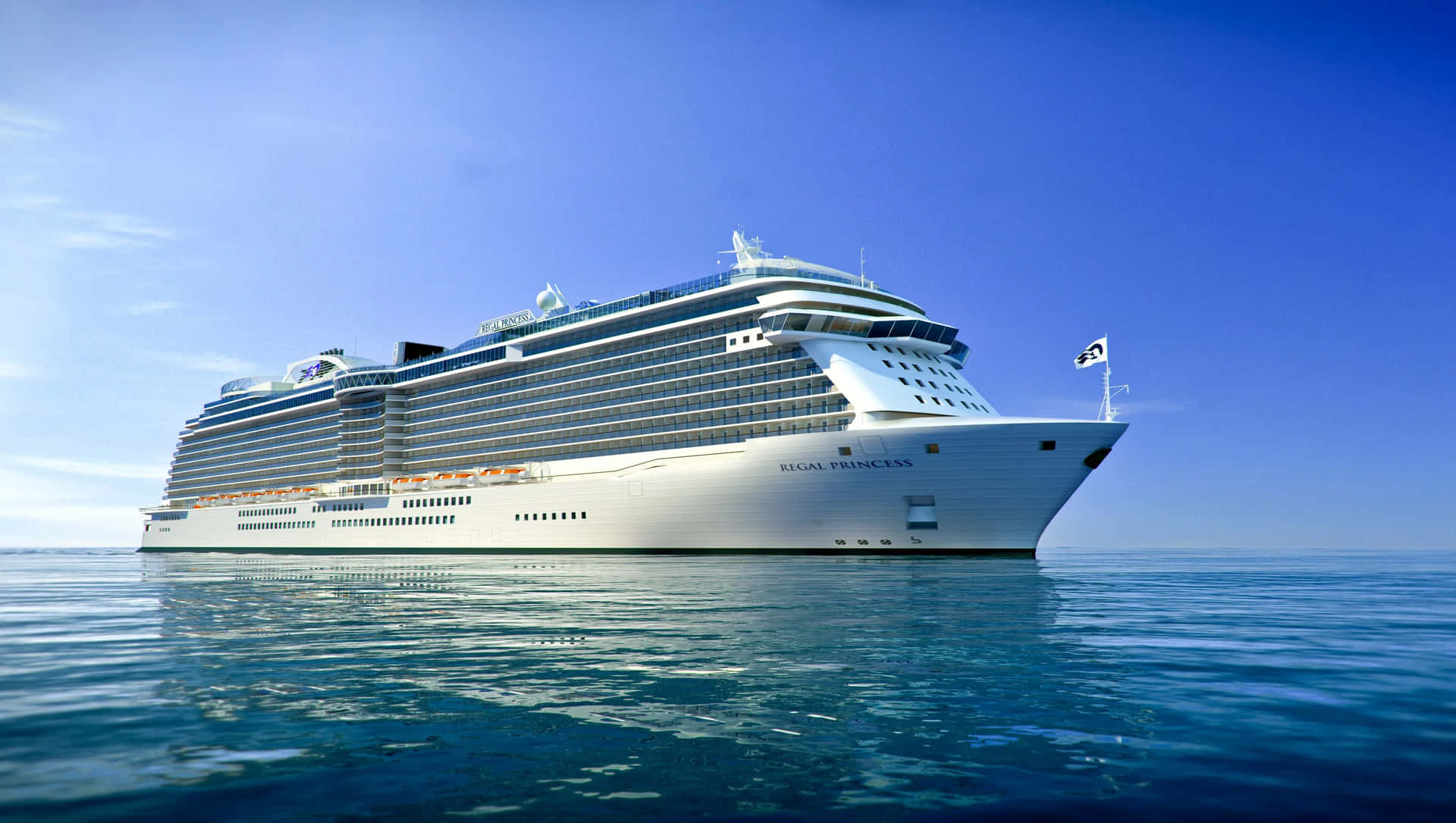 船 桌布 壁紙 — Regal Princess 郵輪在晴朗的藍天下，在平靜的碧綠海面上優雅地航行。