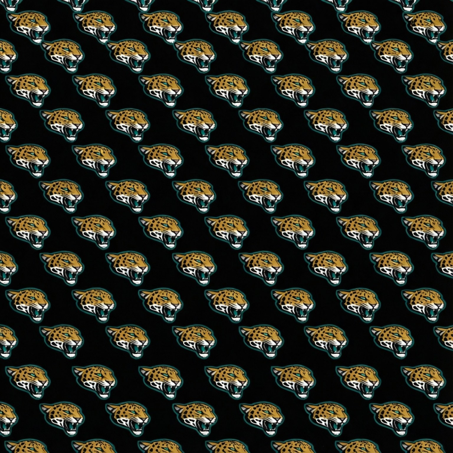 Logo Pattern 壁紙 — 重複的咆哮美洲虎頭圖案，以金色、藍綠色和白色呈現，背景為黑色。