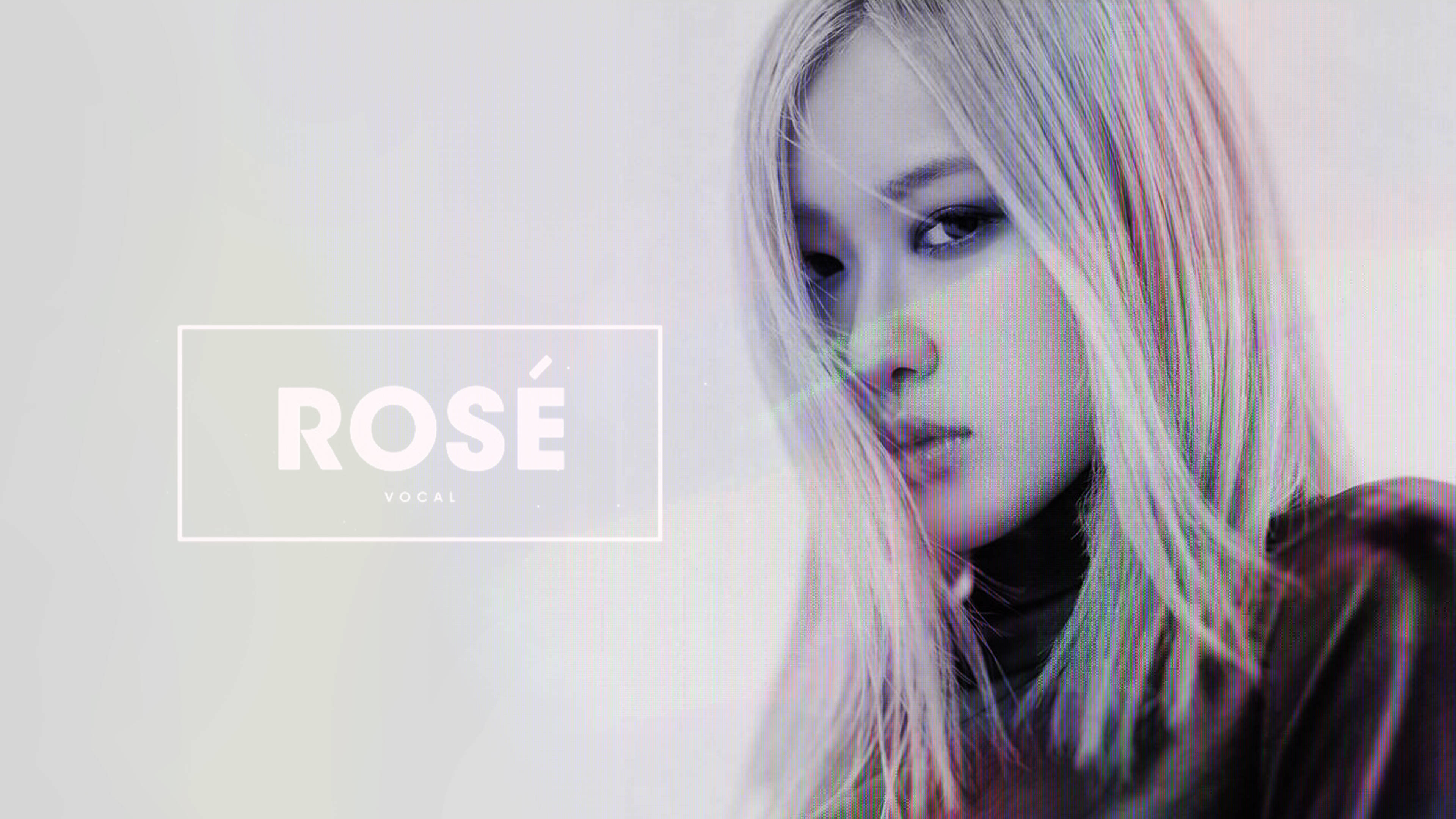 Rose Blackpink 桌布 壁紙 — Rosé 的 close-up 肖像，帶有柔和粉彩髮色及簡約背景，並以清晰字體呈現她的名字。