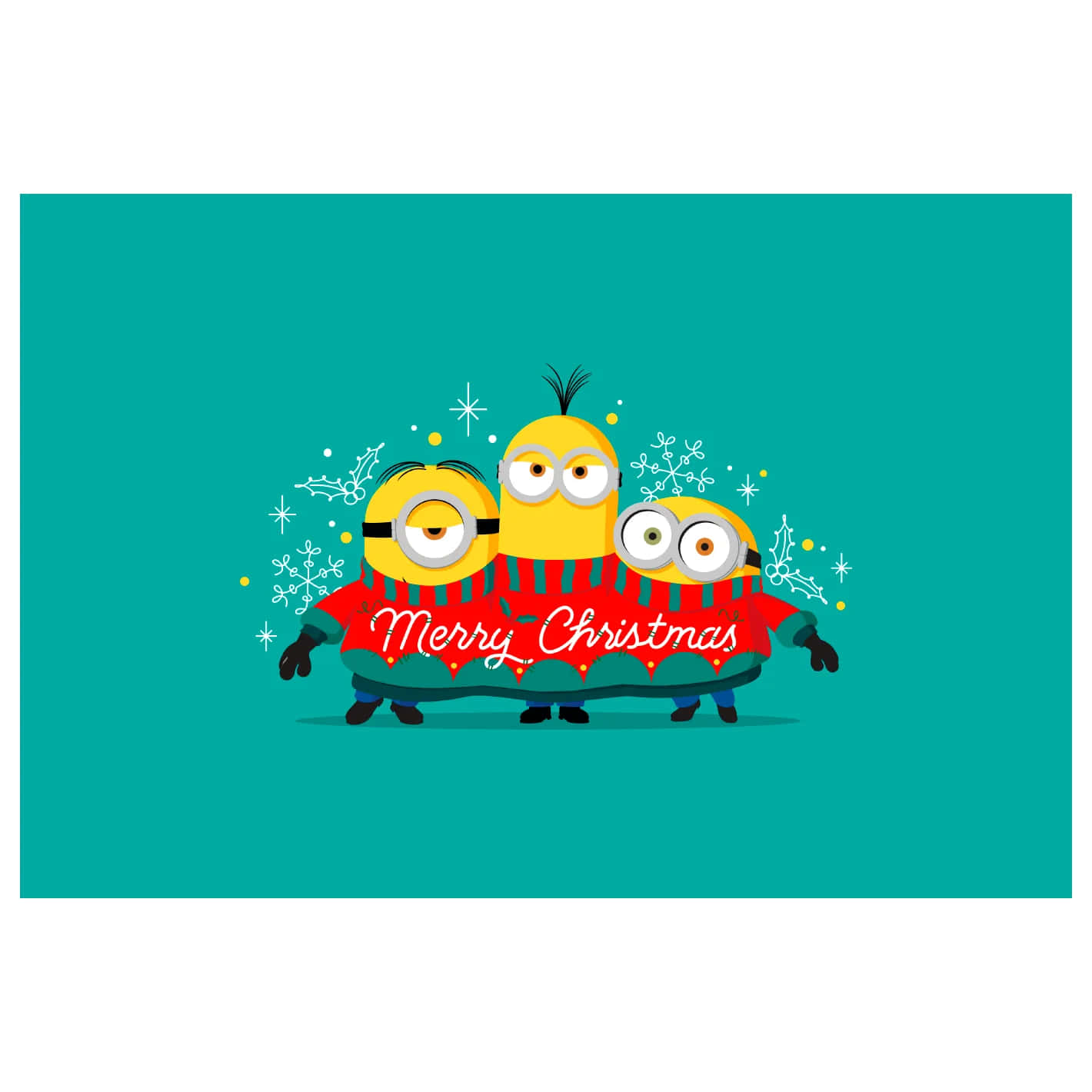 壁紙 — 三個黃色小小兵穿著紅色聖誕毛衣，上面有「Merry Christmas」字樣，站在帶有雪花和冬青的藍綠色背景前。
