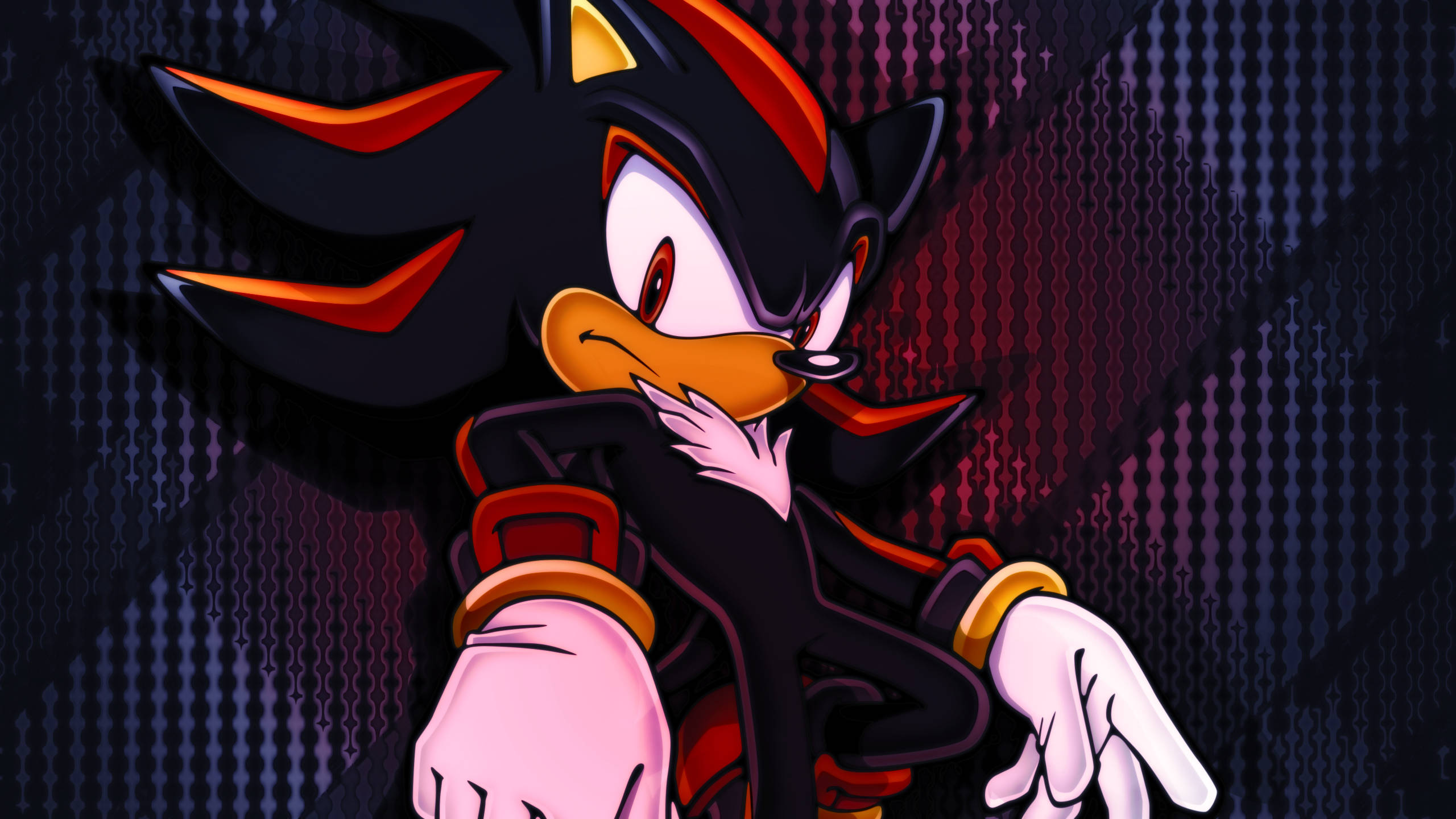 Shadow The Hedgehog 桌布 壁紙 — Shadow the Hedgehog 自信地站在帶有發光紅色點綴的深色數位圖案背景前。