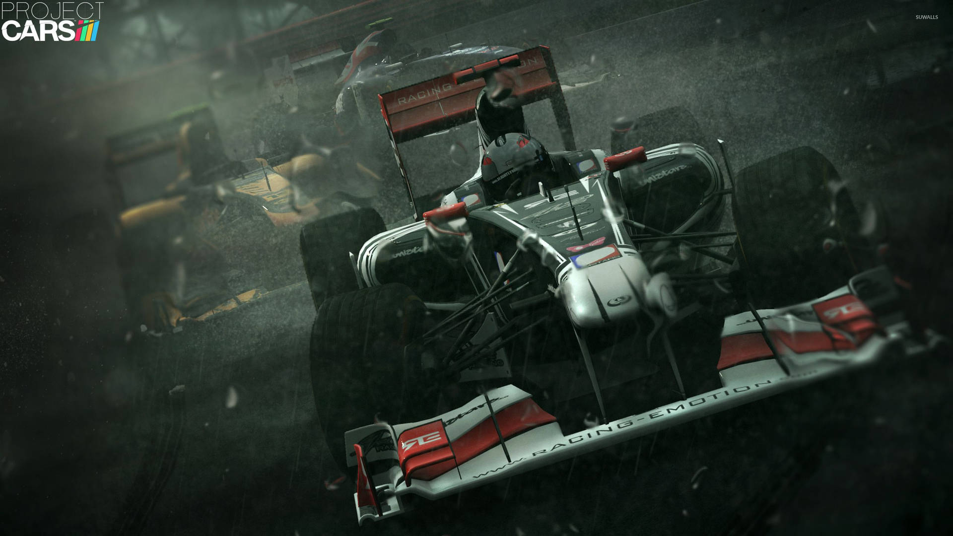 一輛賽車在暴雨中於濕滑賽道上疾馳。 — Project Cars 2 壁紙