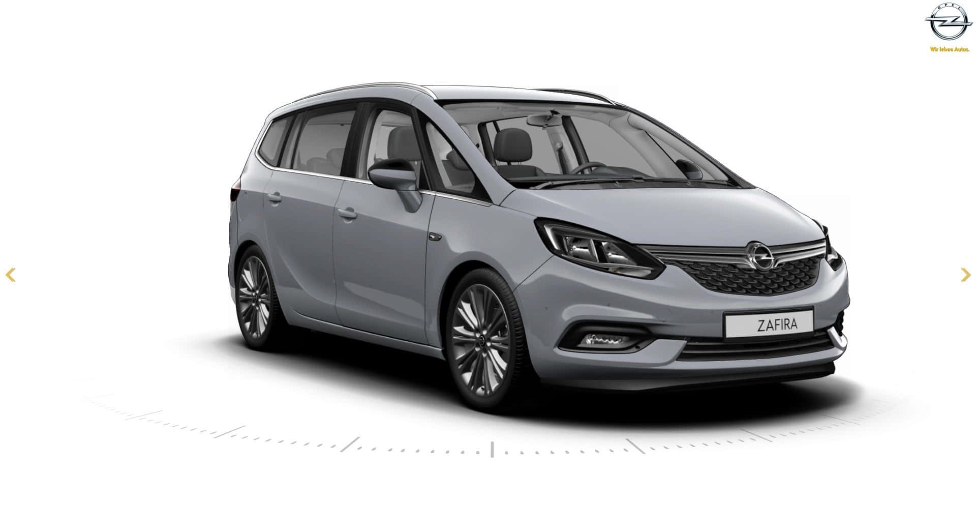 Opel Zafira 桌布 壁紙 — 一輛時尚的銀色歐寶Zafira小型貨車在乾淨的攝影棚環境中展示，光線柔和，背景為白色。