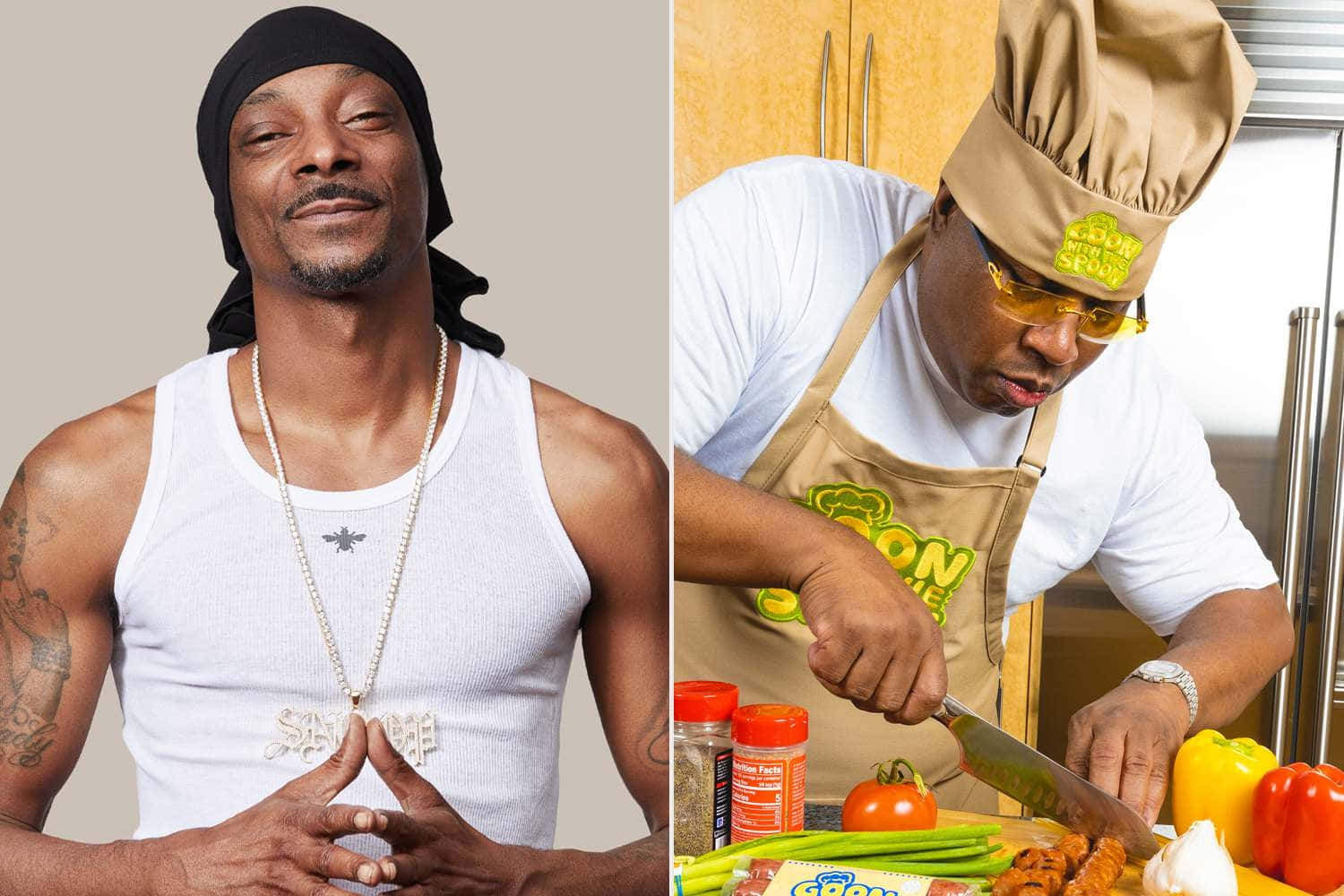  壁紙 — Snoop Dogg 自信地擺姿勢，身穿白色背心和黑色無邊帽，旁邊在廚房裡戴著廚師帽和圍裙切彩色蔬菜。