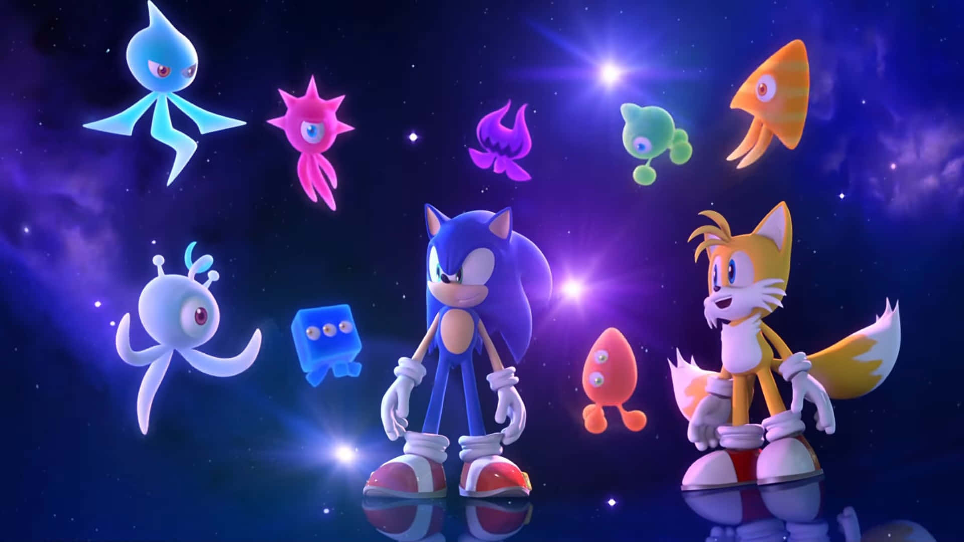 Sonic Colors 桌布 壁紙 — Sonic 和 Tails 站在一個繁星點點的宇宙場景中，周圍環繞著色彩繽紛、漂浮著發光眼睛的外星生物。
