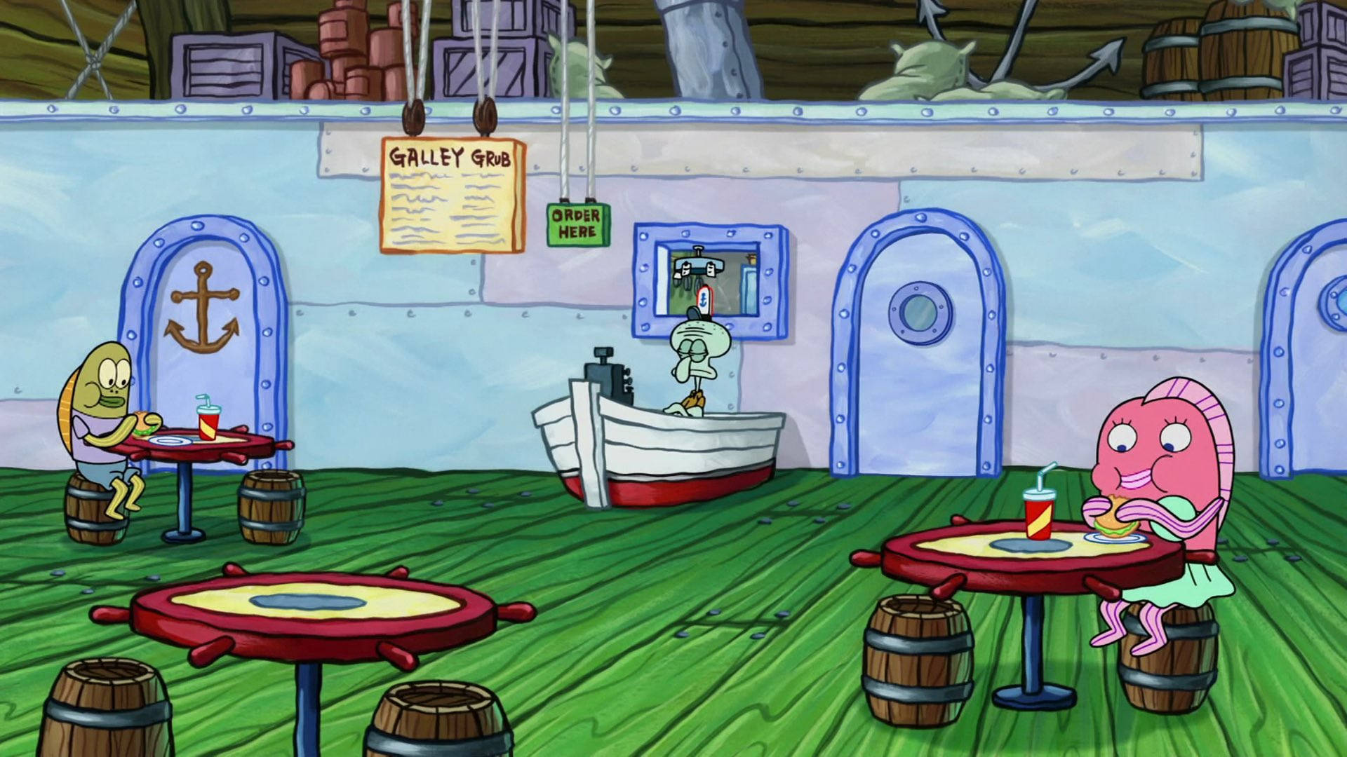 放大 桌布 壁紙 — Squidward 坐在Galley Grub餐廳的船主題餐桌旁，背景有一隻粉紅色水母顧客和一艘小船。