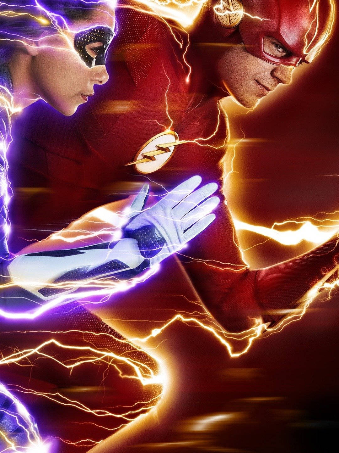 閃電俠 桌布 壁紙 — The Flash 與一位女超級英雄以動感姿勢對峙，周圍環繞著劈啪作響的黃色和紫色閃電。