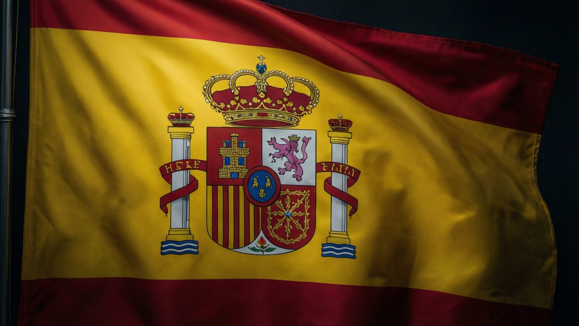 Coat of Arms Majesty 壁紙 — 西班牙國旗在深色背景上動態飄揚，展示其大膽的紅黃條紋和詳細的國徽。
