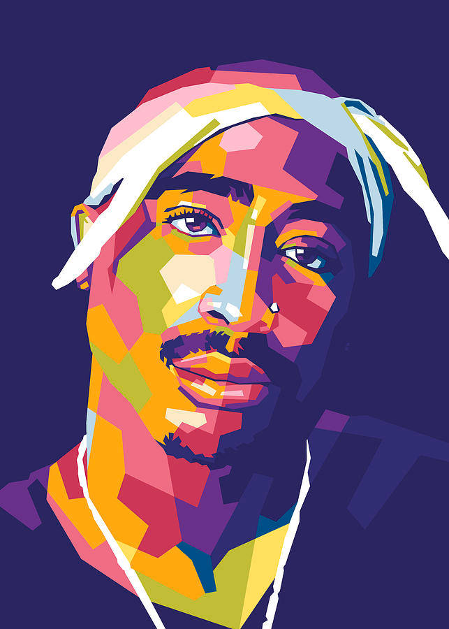 tupac 桌布 壁紙 — Tupac Shakur 的充滿活力的幾何肖像，帶有彩色多邊形陰影，背景為深紫色。