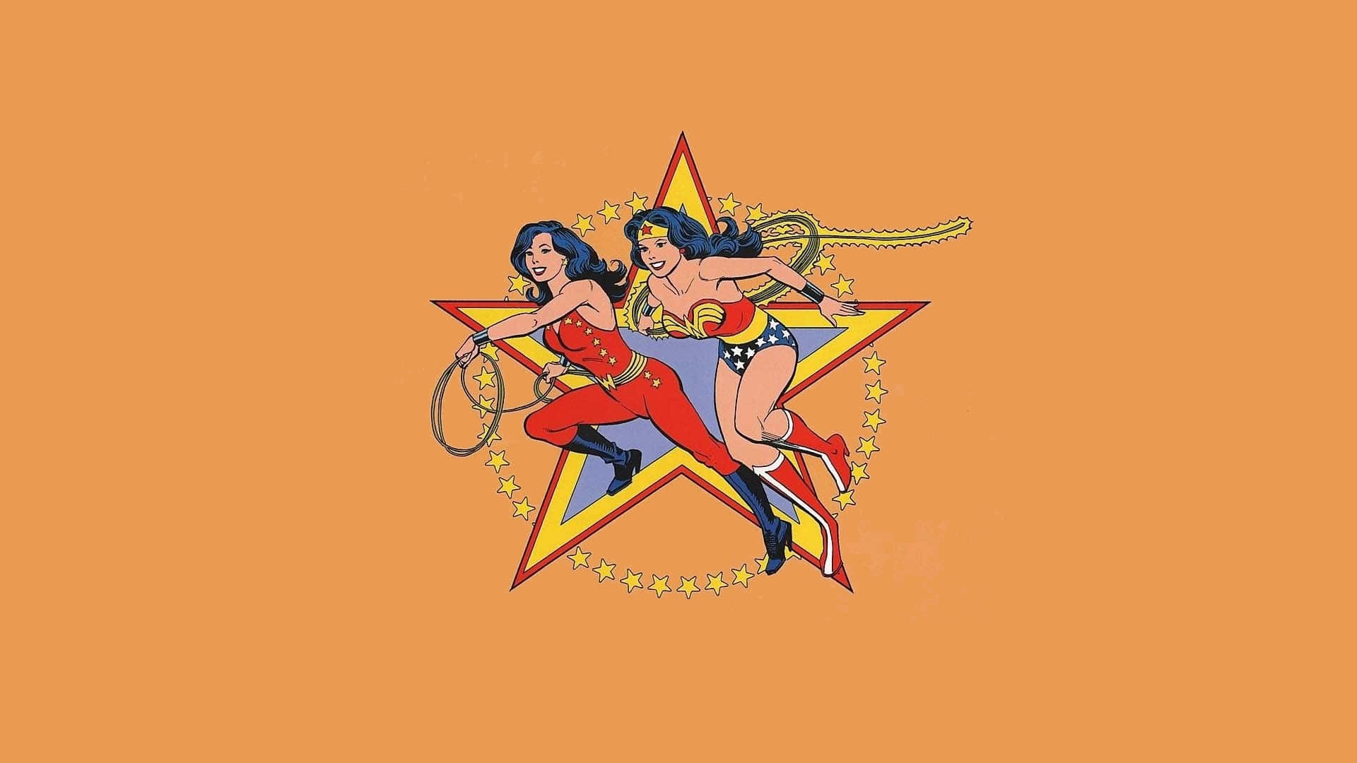  壁紙 — 兩位身穿紅色和金色服裝的女超級英雄在純橙色背景上的星爆標誌內動態跳躍。
