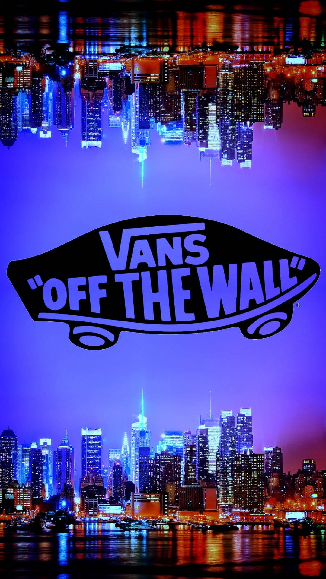 Vans Logo 桌布 壁紙 — Vans Off The Wall 標誌漂浮在夜間水面倒映的充滿活力的紫色和藍色城市天際線之上。