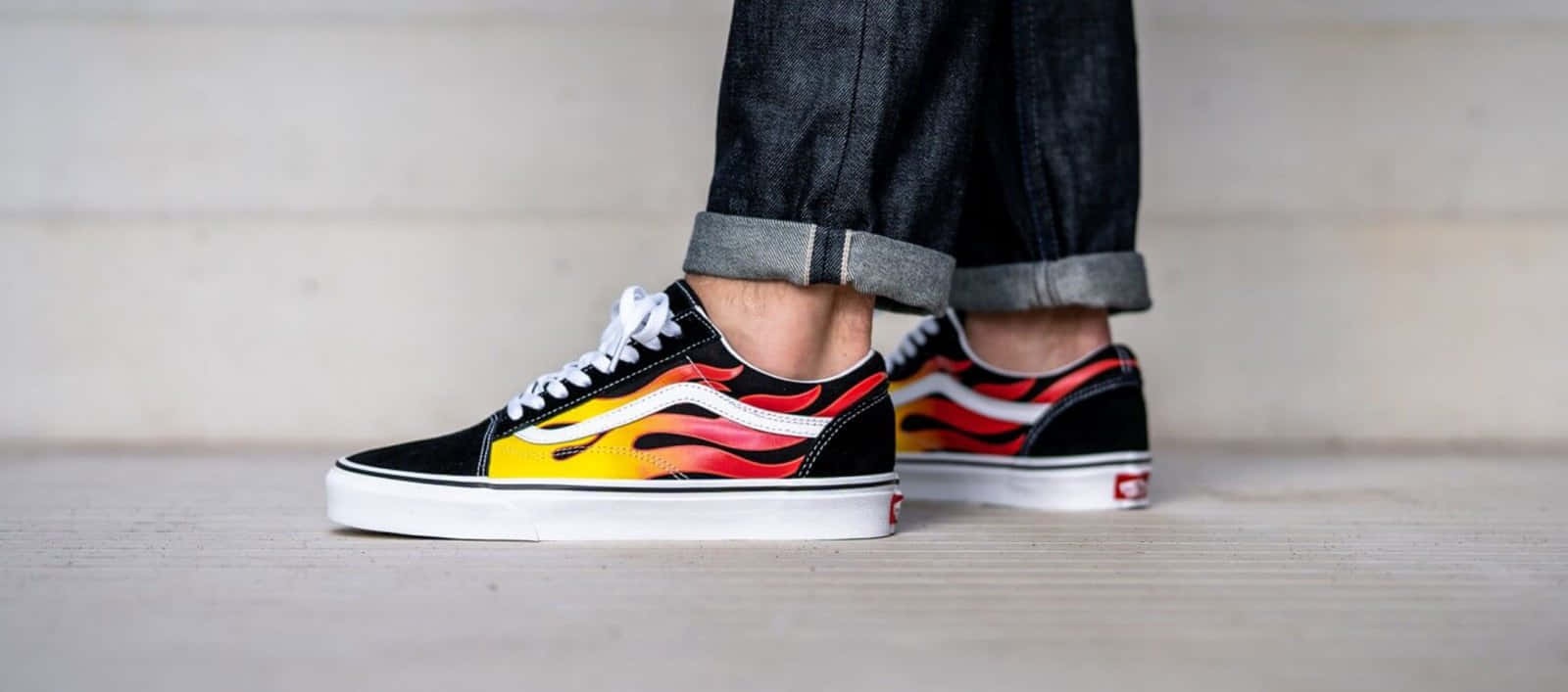 Vans Old Skool 火焰圖案 壁紙