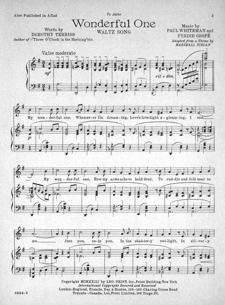 sheets 桌布 壁紙 — Dorothy Terriss 的《Wonderful One》復古樂譜，在泛黃的奶油色紙張上印有優雅的黑色音符。